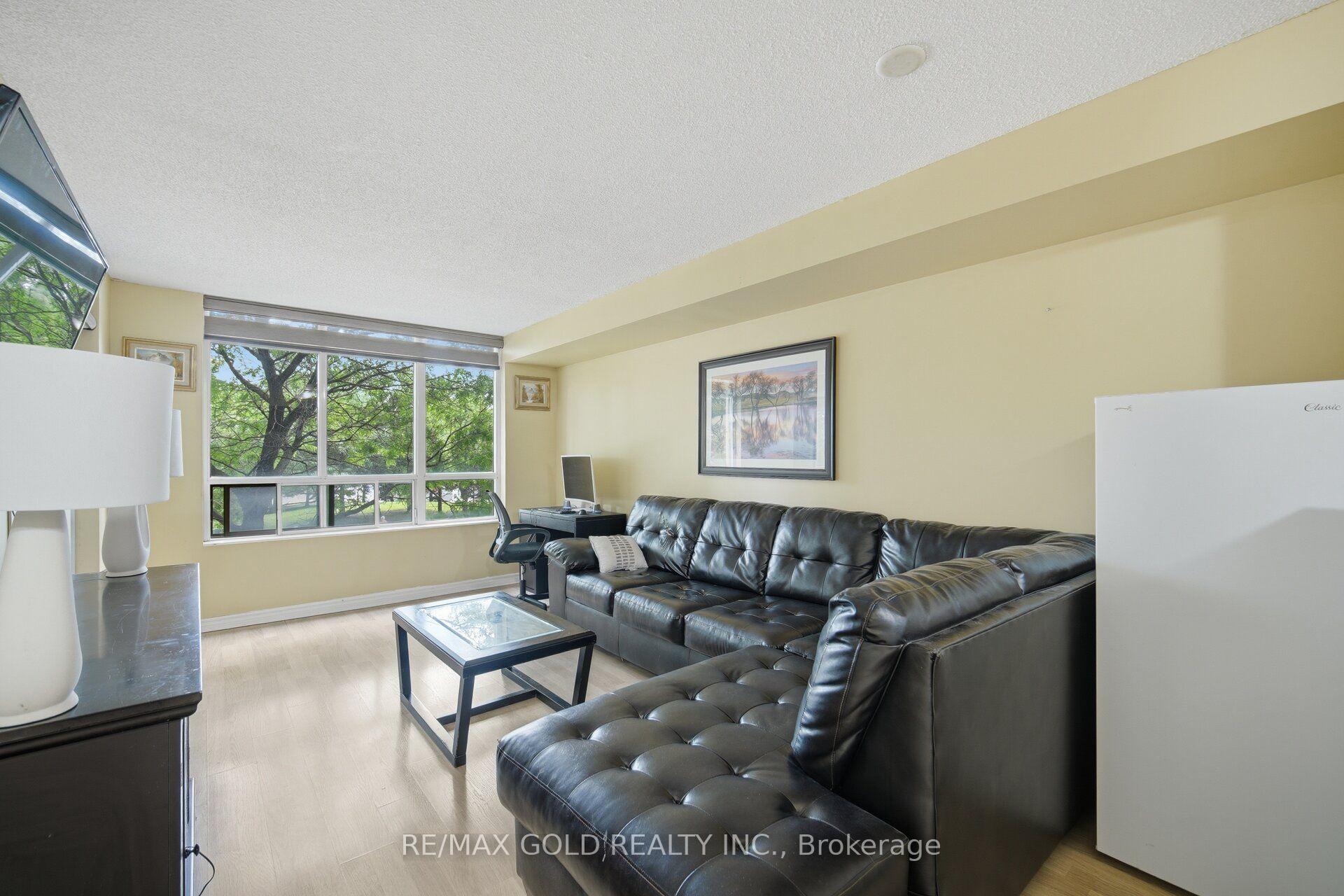 Photo 8 of Unit 210, 710 Humberwood Boulevard, Etobicoke, West Humber-Clairville — HOMEH