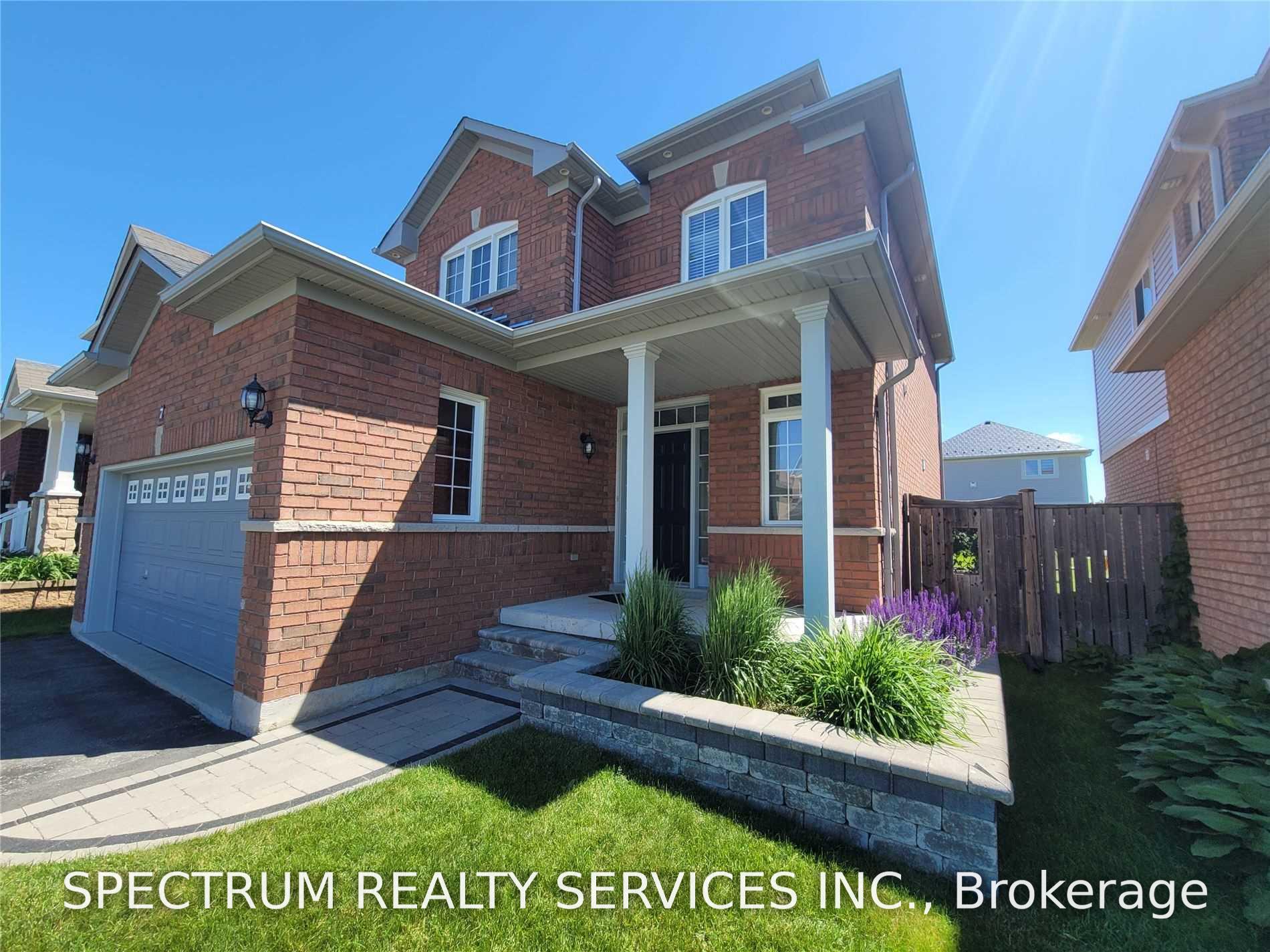 Photo 2 of 7 Charlemagne Avenue, Barrie, Innis-Shore — HOMEH