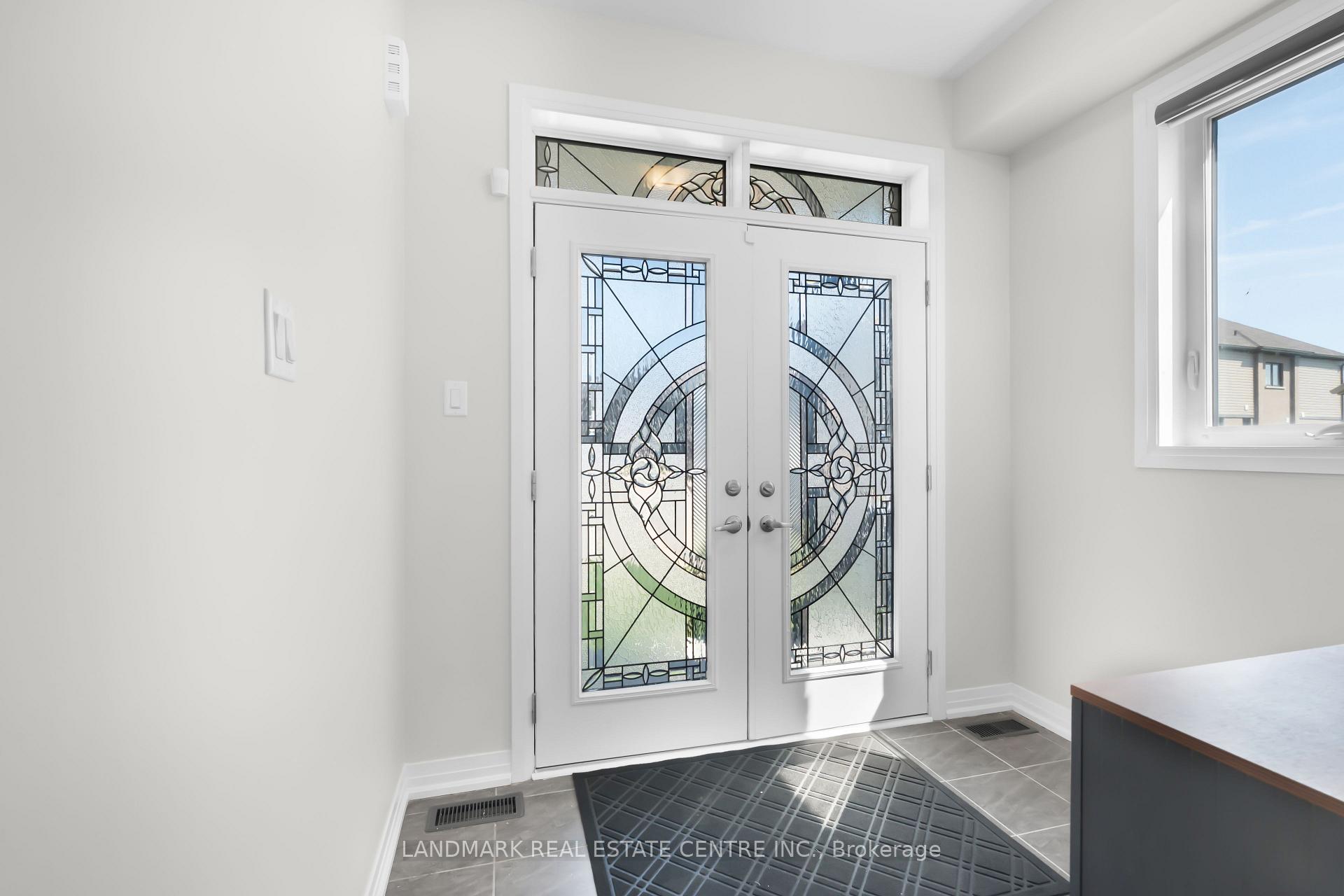 Photo 5 of 209 Velvet Way, Thorold, Rolling Meadows — HOMEH