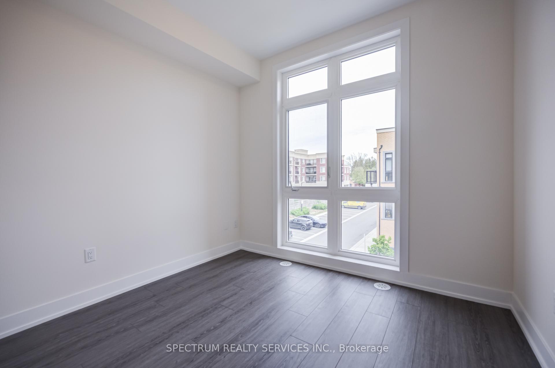 Photo 20 of Unit 3, 7 Phelps Lane, Richmond Hill, Oak Ridges — HOMEH