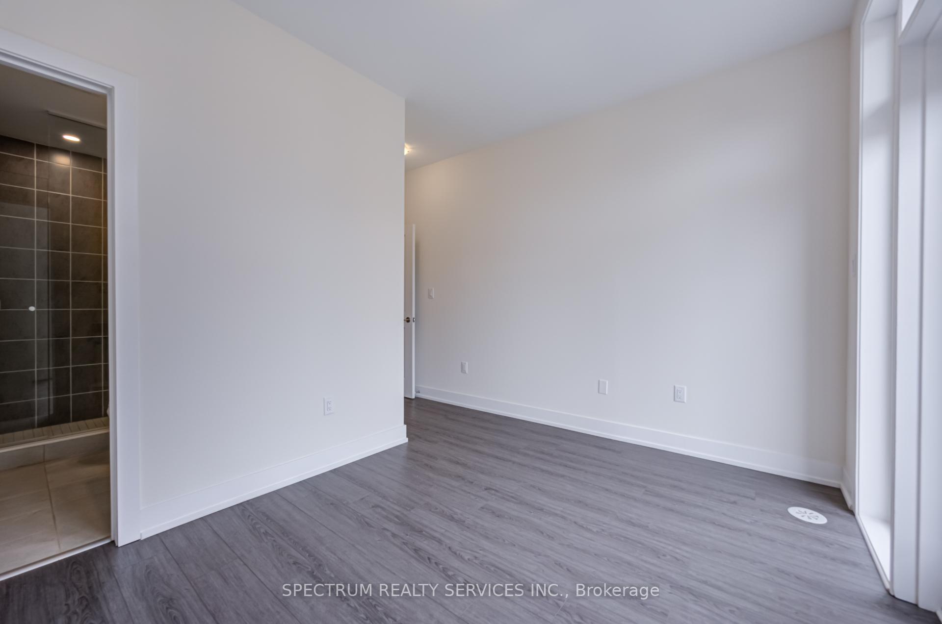 Photo 25 of Unit 3, 7 Phelps Lane, Richmond Hill, Oak Ridges — HOMEH