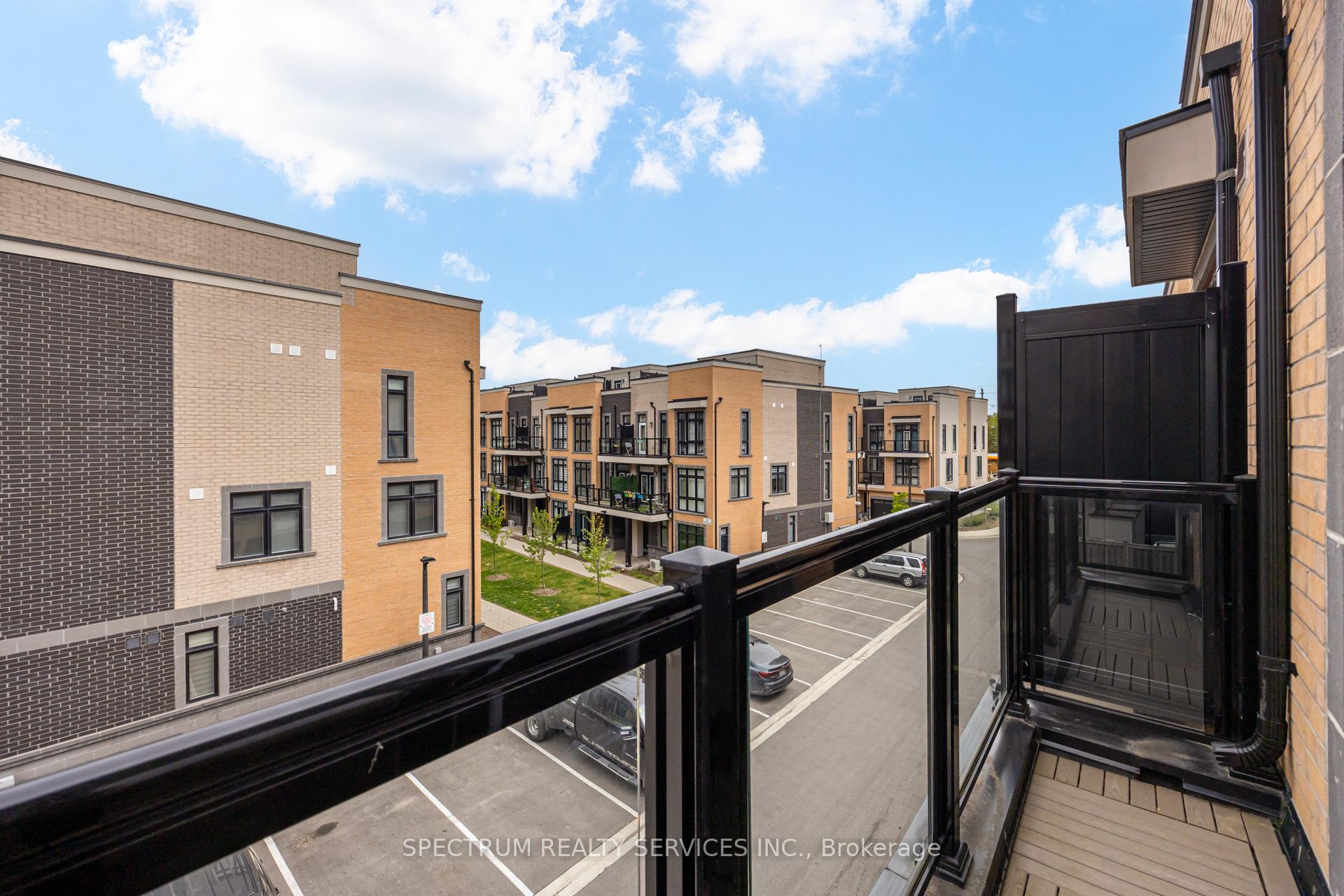 Photo 35 of Unit 3, 7 Phelps Lane, Richmond Hill, Oak Ridges — HOMEH