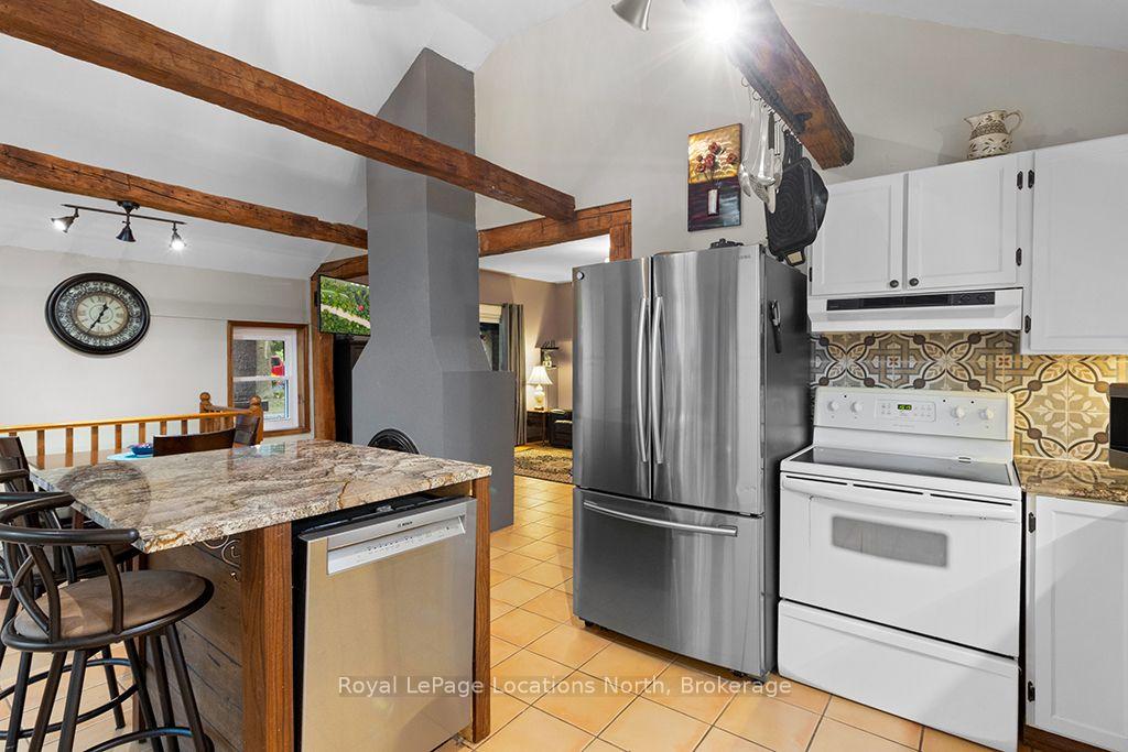 Photo 10 of 105 Craig Street, North Middlesex, Ailsa Craig — HOMEH