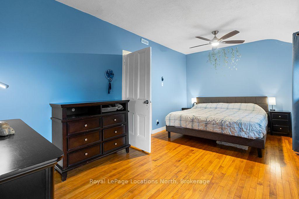 Photo 32 of 105 Craig Street, North Middlesex, Ailsa Craig — HOMEH