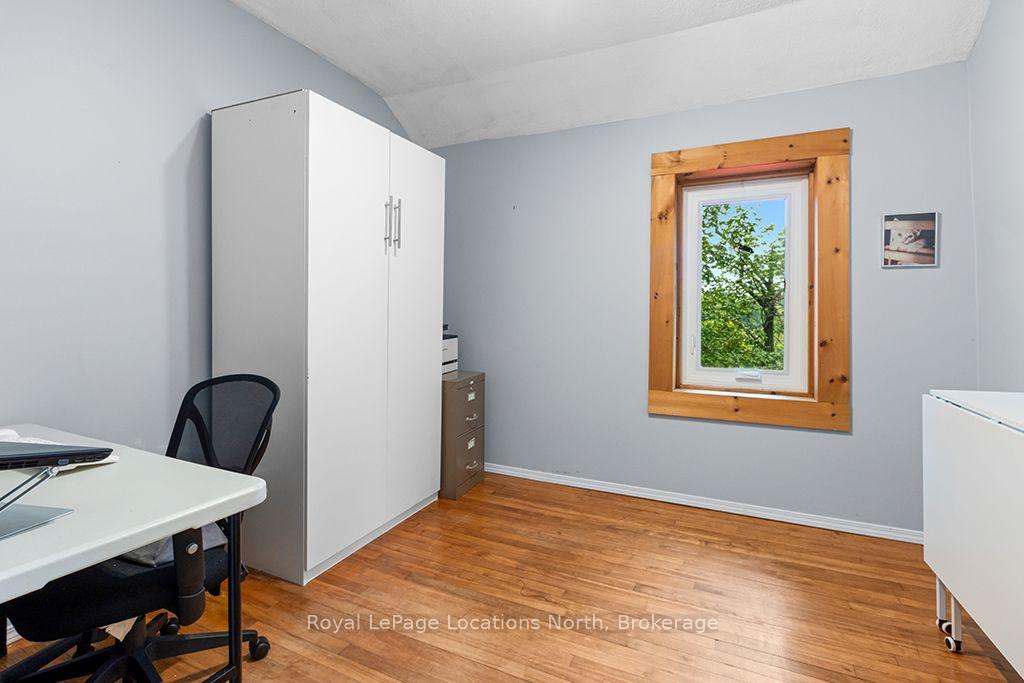 Photo 33 of 105 Craig Street, North Middlesex, Ailsa Craig — HOMEH
