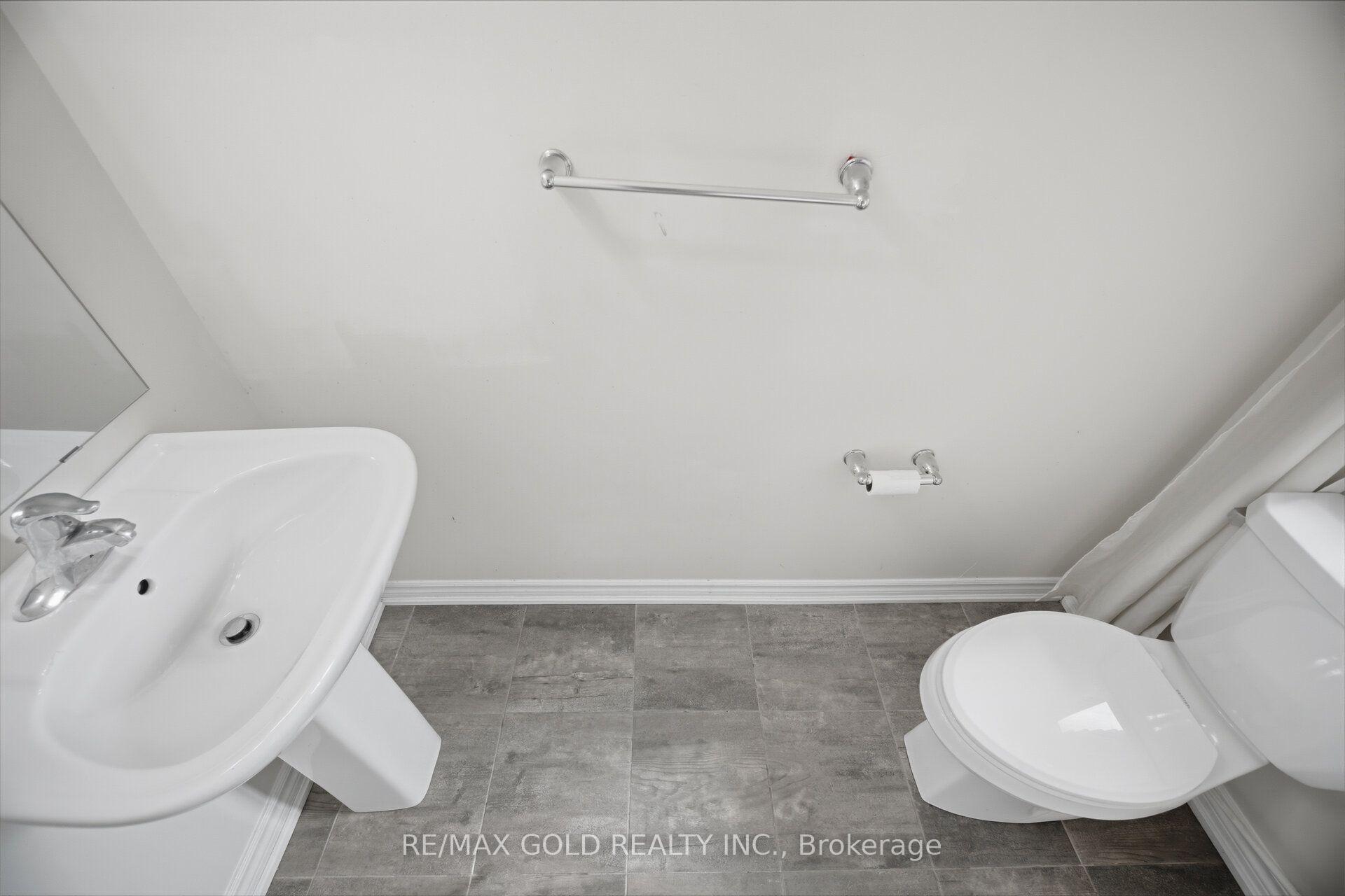 Photo 6 of 9 Arcola Street, Brampton, Goreway Drive Corridor — HOMEH