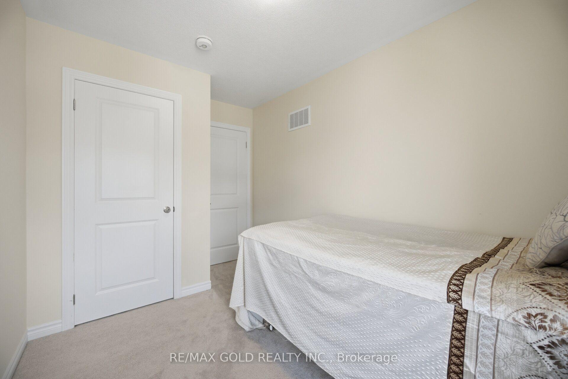 Photo 30 of 9 Arcola Street, Brampton, Goreway Drive Corridor — HOMEH