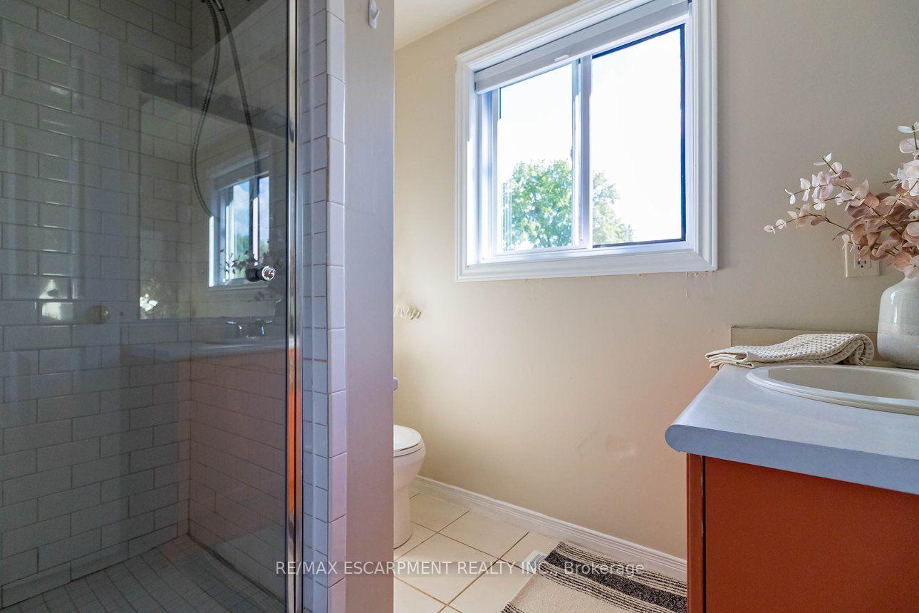 Photo 24 of 336 Jackson Street W, Hamilton, Kirkendall — HOMEH