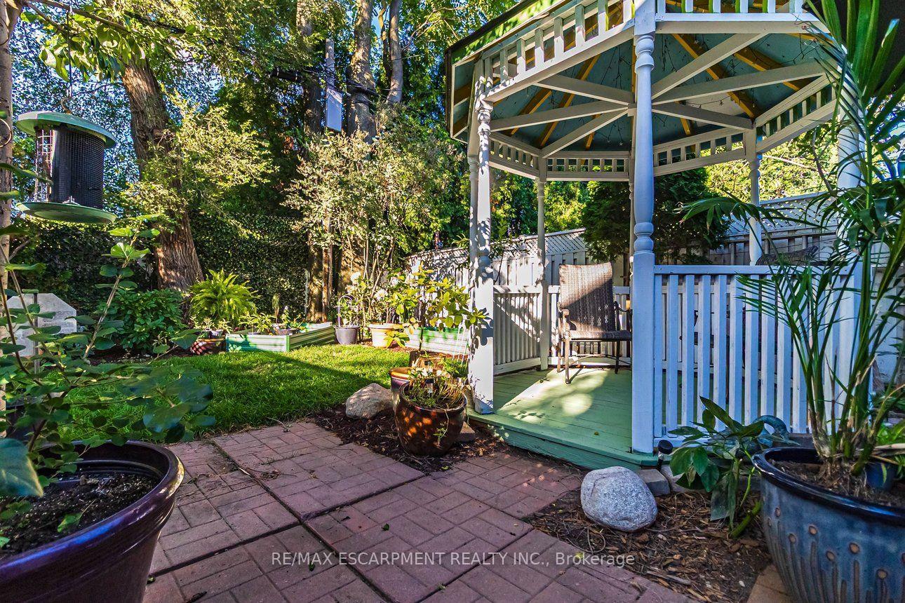 Photo 45 of 336 Jackson Street W, Hamilton, Kirkendall — HOMEH