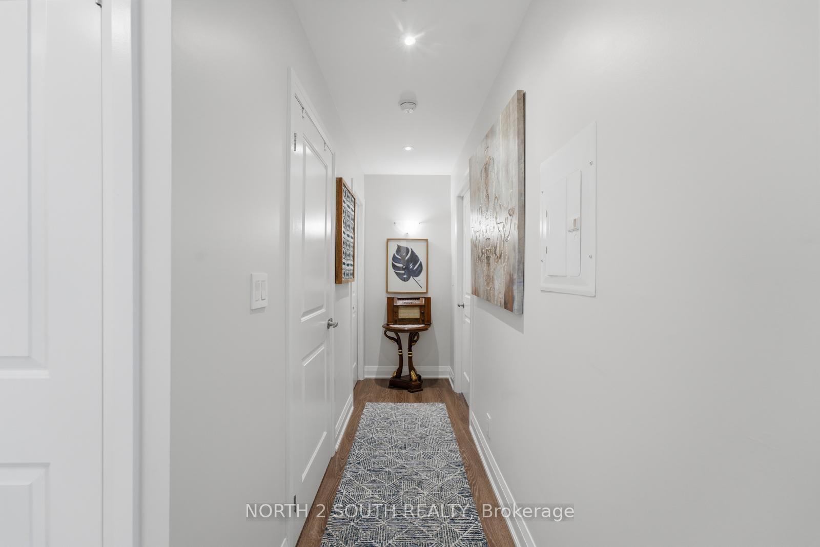 Photo 5 of Unit 1015, 12 Woodstream Boulevard, Vaughan, Vaughan Grove — HOMEH