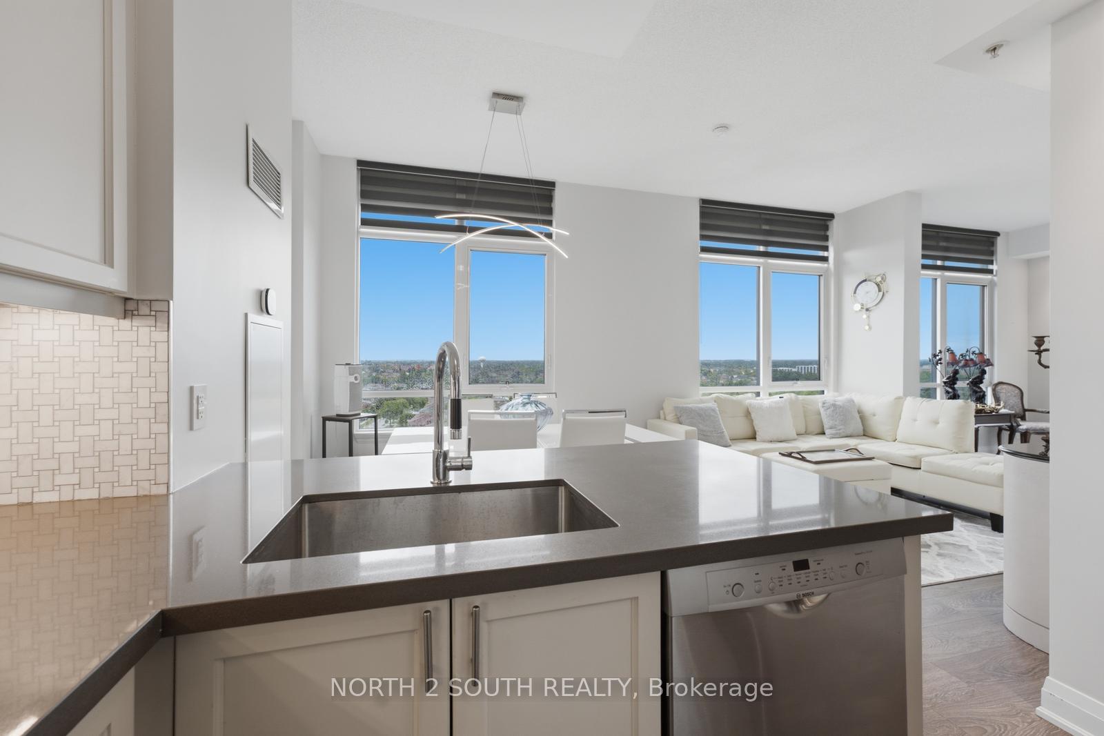 Photo 7 of Unit 1015, 12 Woodstream Boulevard, Vaughan, Vaughan Grove — HOMEH