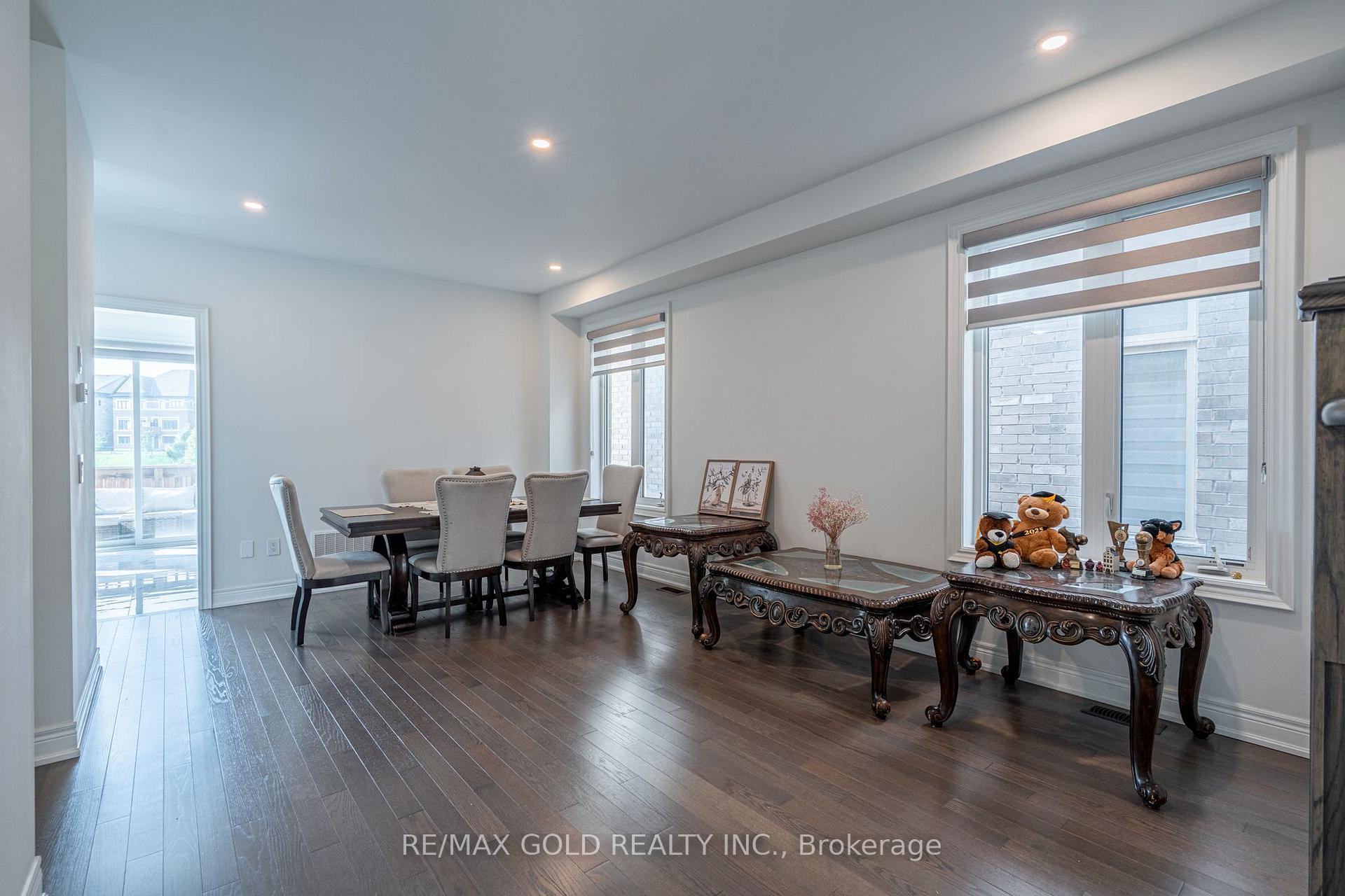 Photo 14 of 66 Puffin Crescent, Brampton, Sandringham-Wellington — HOMEH