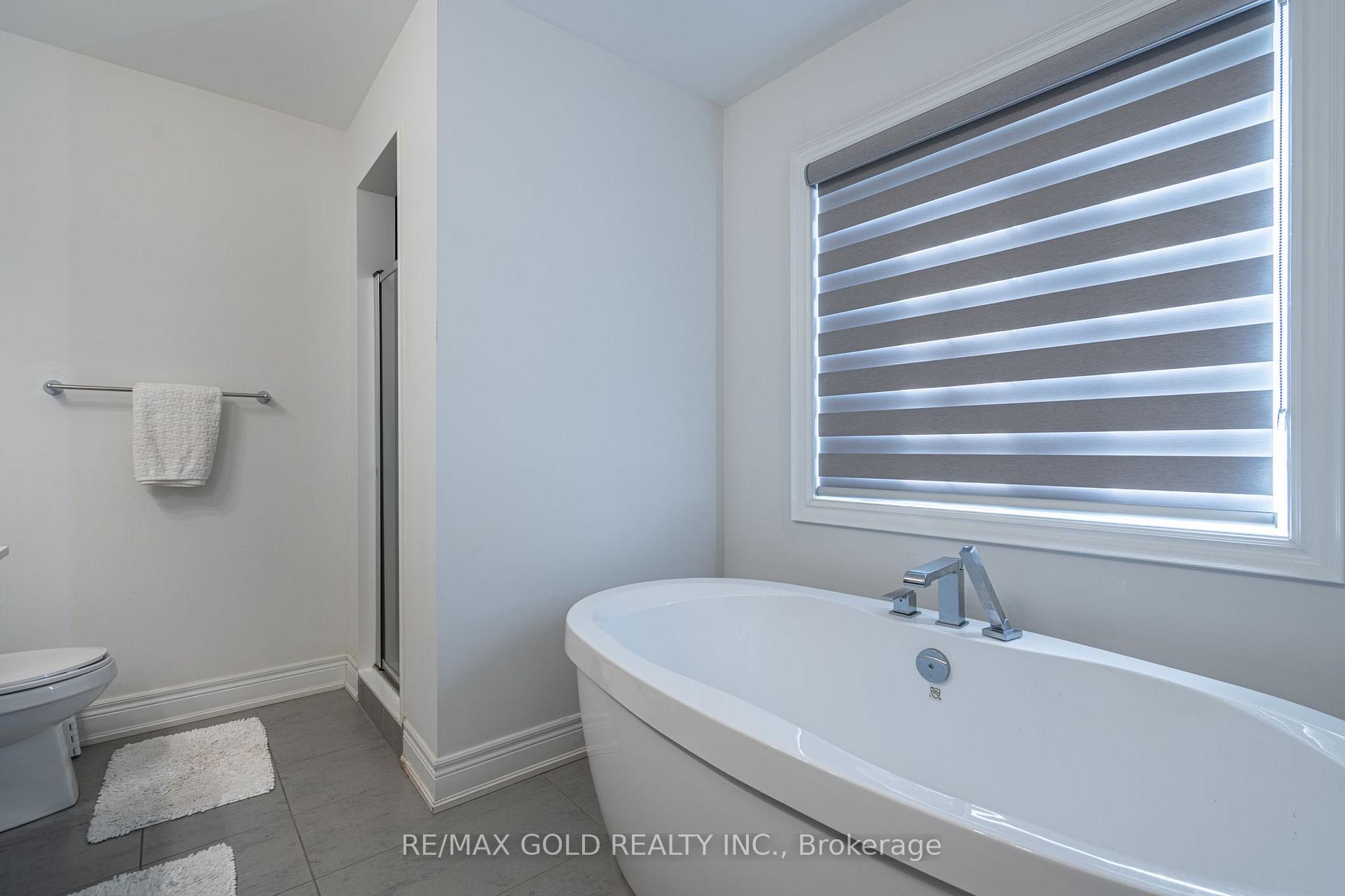 Photo 20 of 66 Puffin Crescent, Brampton, Sandringham-Wellington — HOMEH