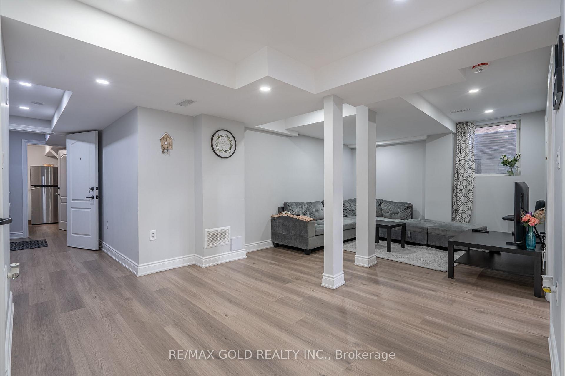 Photo 31 of 66 Puffin Crescent, Brampton, Sandringham-Wellington — HOMEH