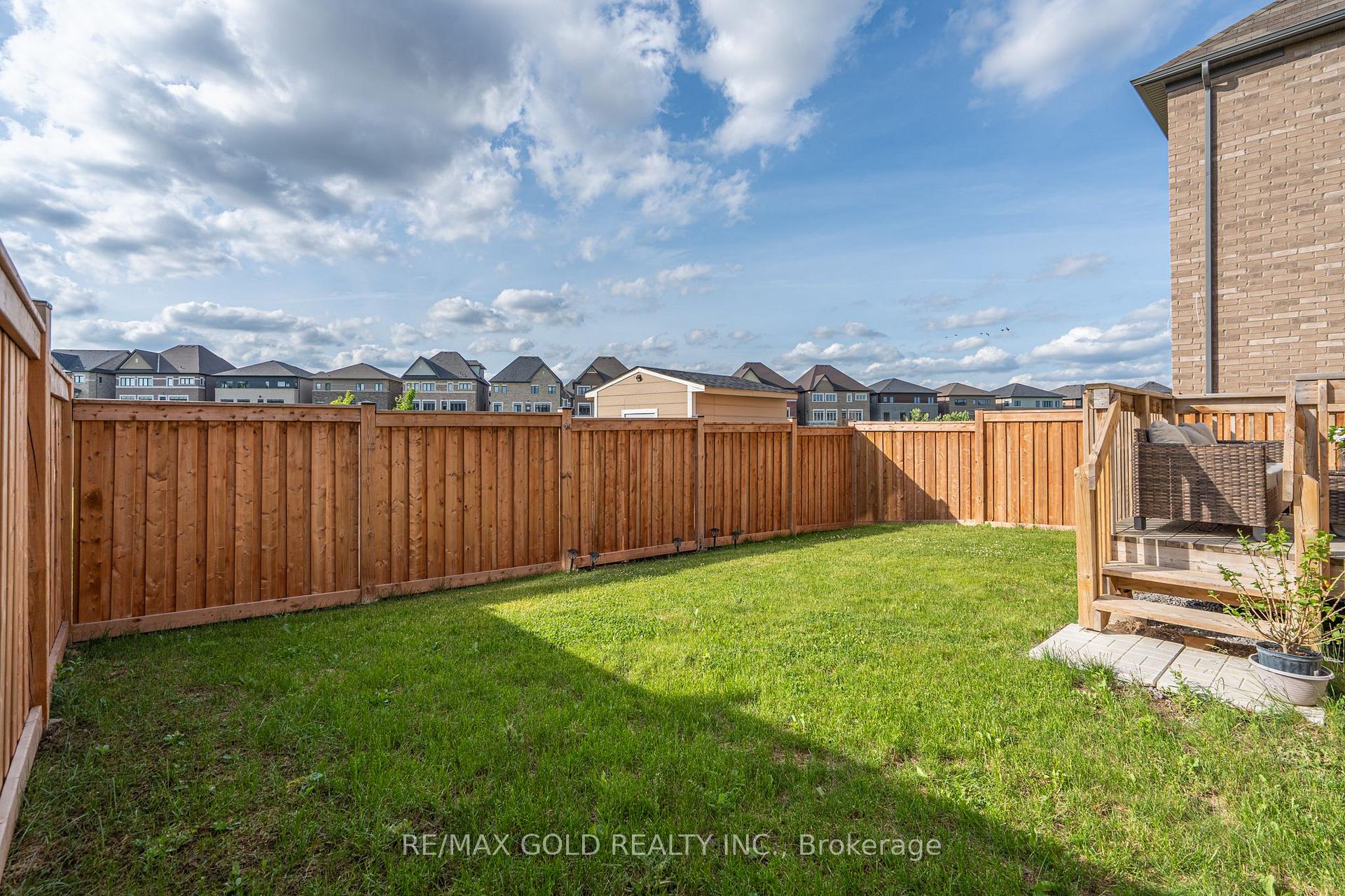 Photo 41 of 66 Puffin Crescent, Brampton, Sandringham-Wellington — HOMEH