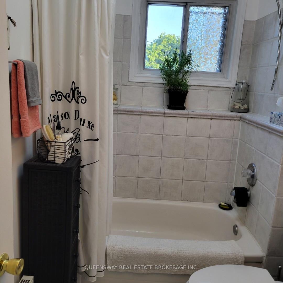 Photo 6 of 705 Danforth Avenue, Toronto, Blake-Jones — HOMEH