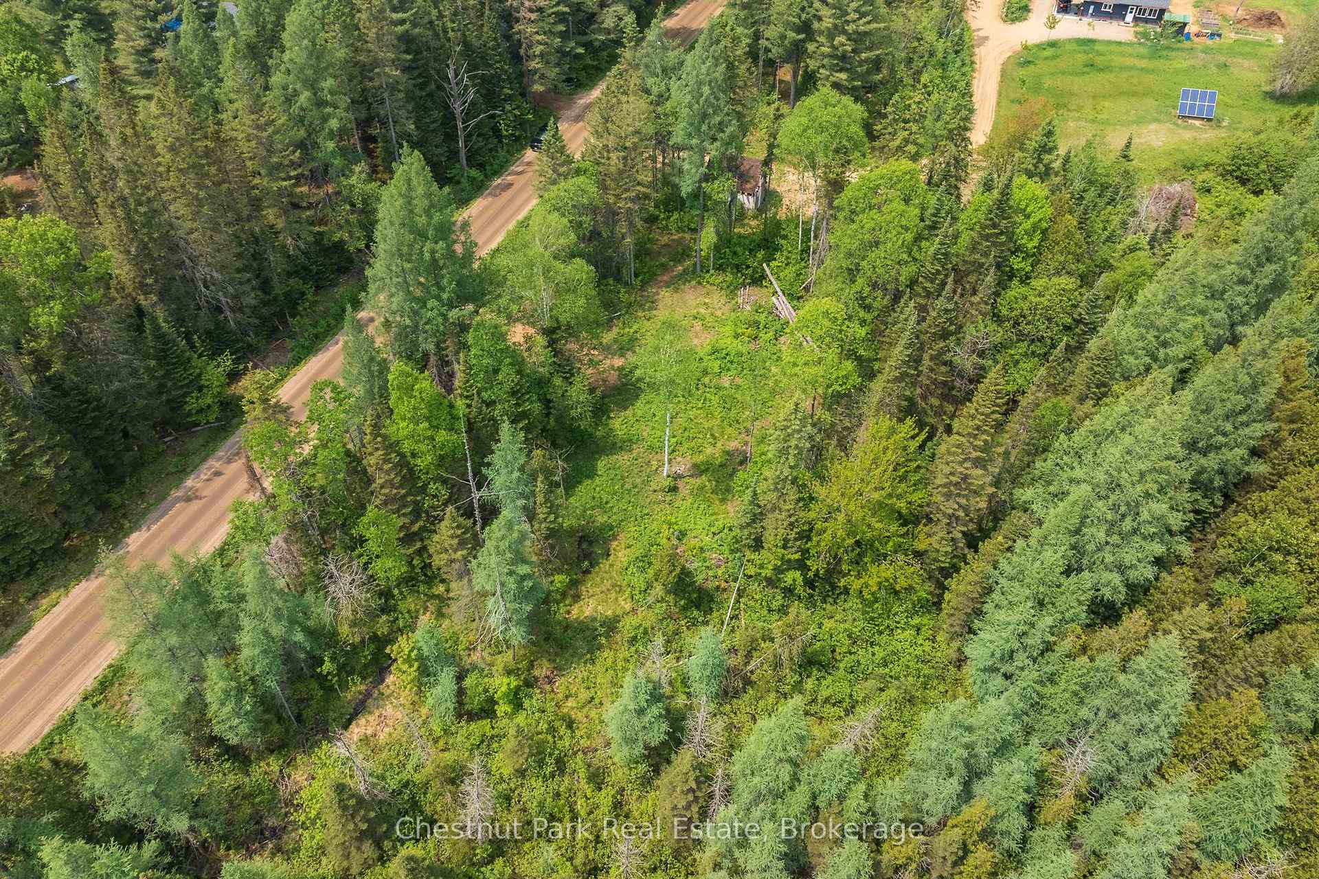 Photo 15 of Stoneway Road, Kearney — HOMEH