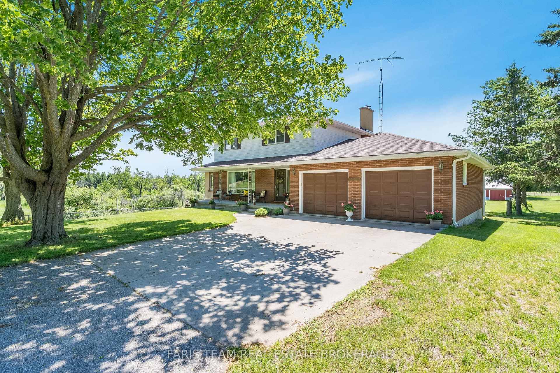Photo 6 of 2966 George Johnston Road, Springwater, Rural Springwater — HOMEH