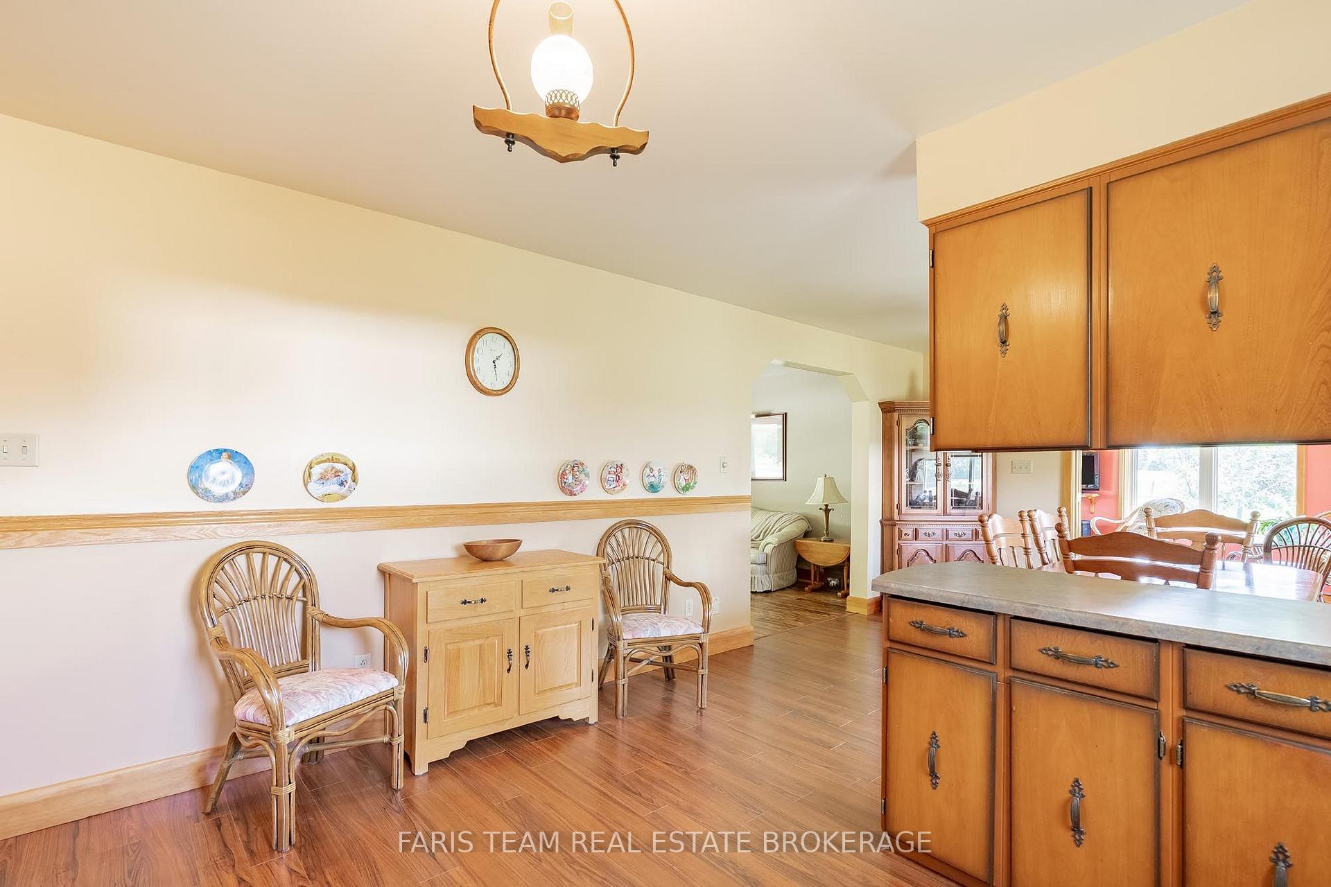 Photo 13 of 2966 George Johnston Road, Springwater, Rural Springwater — HOMEH