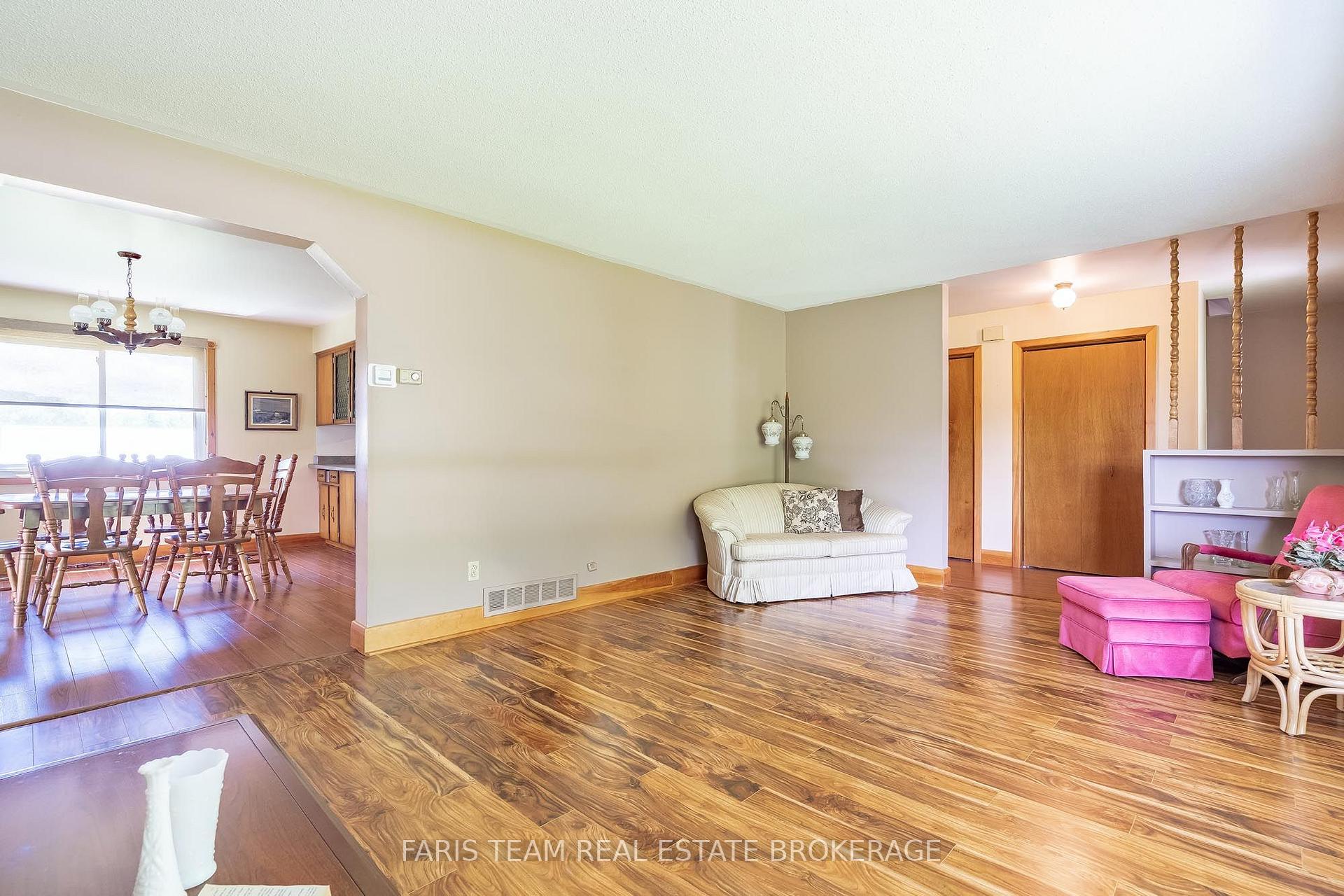Photo 18 of 2966 George Johnston Road, Springwater, Rural Springwater — HOMEH