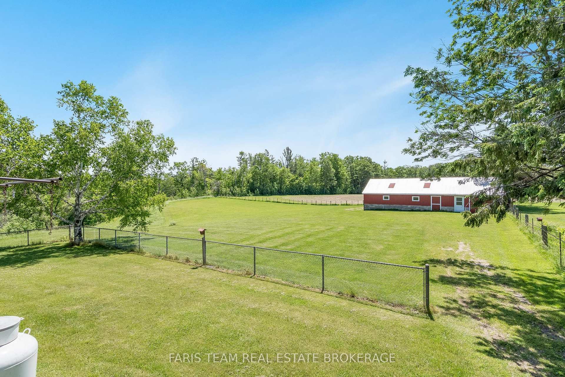 Photo 37 of 2966 George Johnston Road, Springwater, Rural Springwater — HOMEH