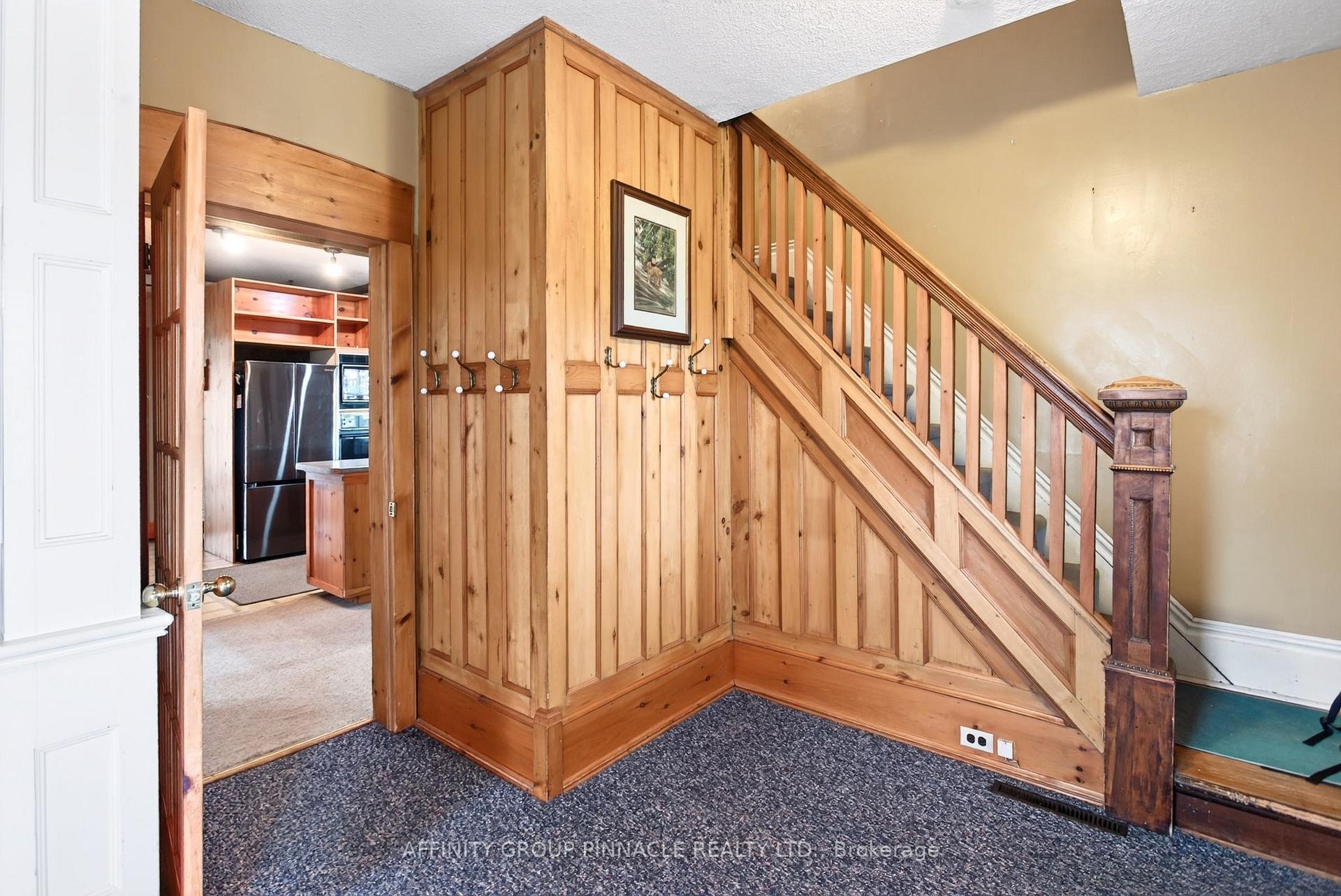 Photo 13 of 95 Bond Street E, Kawartha Lakes, Fenelon Falls — HOMEH