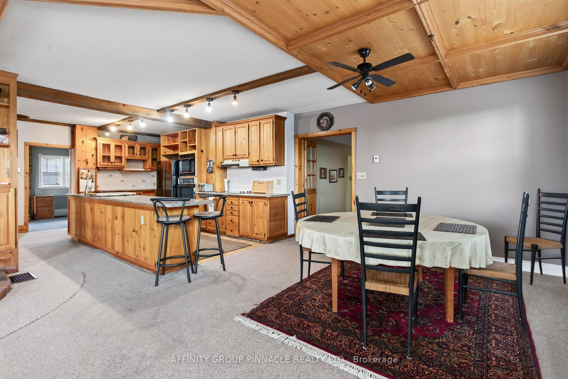 Photo 19 of 95 Bond Street E, Kawartha Lakes, Fenelon Falls — HOMEH