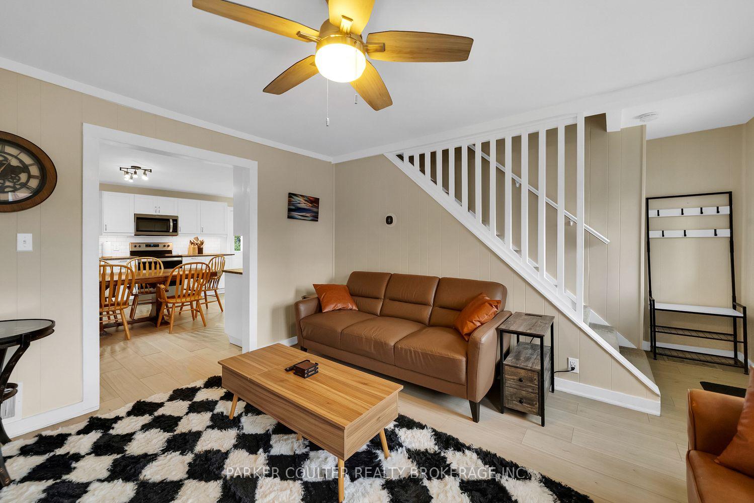 Photo 8 of 23 Miller Street, Parry Sound — HOMEH