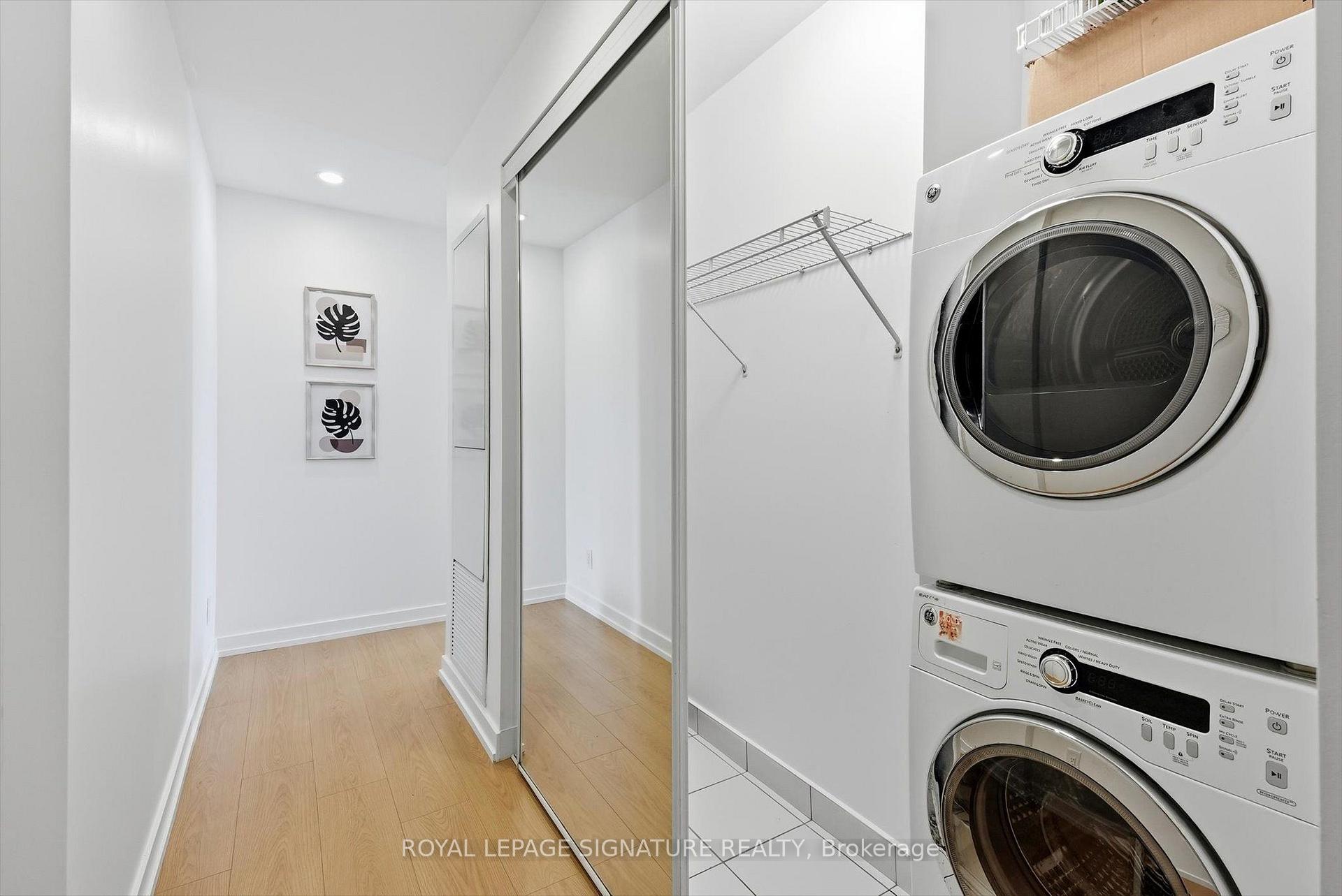 Photo 2 of Unit 1809, 55 Regent Park Boulevard, Toronto, Regent Park — HOMEH