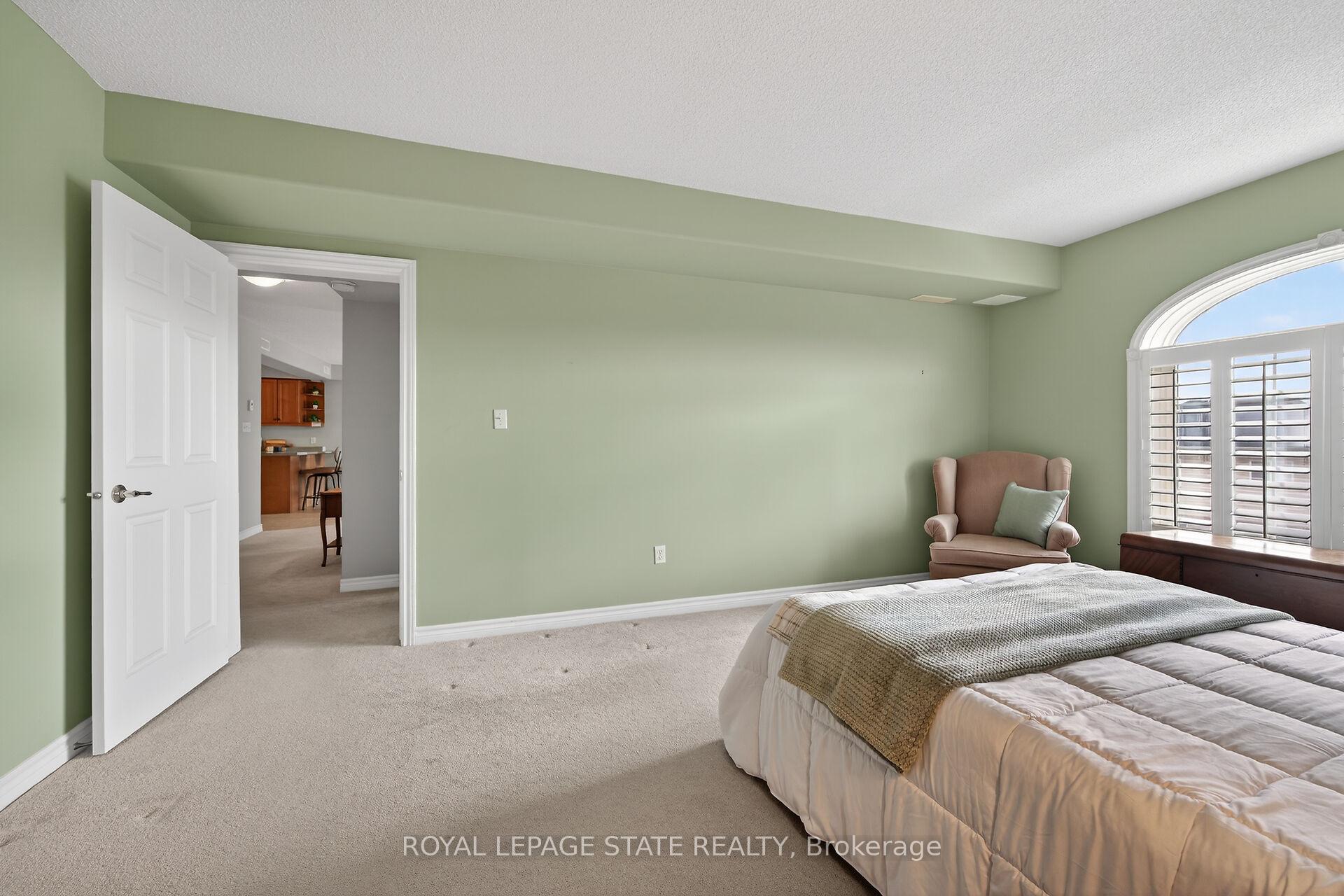 Photo 43 of Unit 308, 908 Mohawk Road E, Hamilton, Lisgar — HOMEH