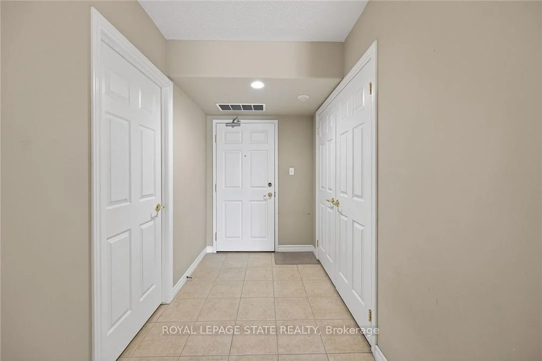 Photo 12 of Unit 308, 908 Mohawk Road E, Hamilton, Lisgar — HOMEH