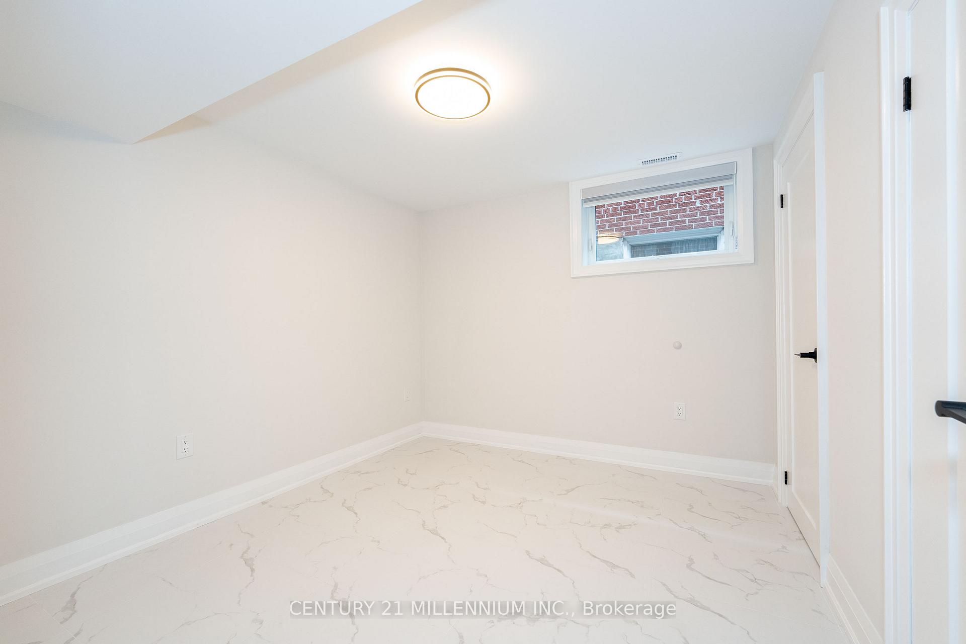 Photo 6 of Unit C, 31 Mariposa Avenue, Toronto, Rockcliffe-Smythe — HOMEH