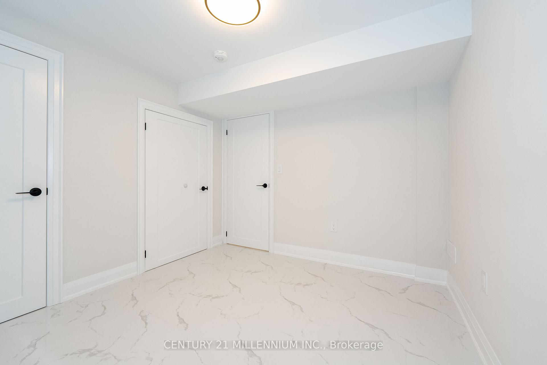 Photo 7 of Unit C, 31 Mariposa Avenue, Toronto, Rockcliffe-Smythe — HOMEH