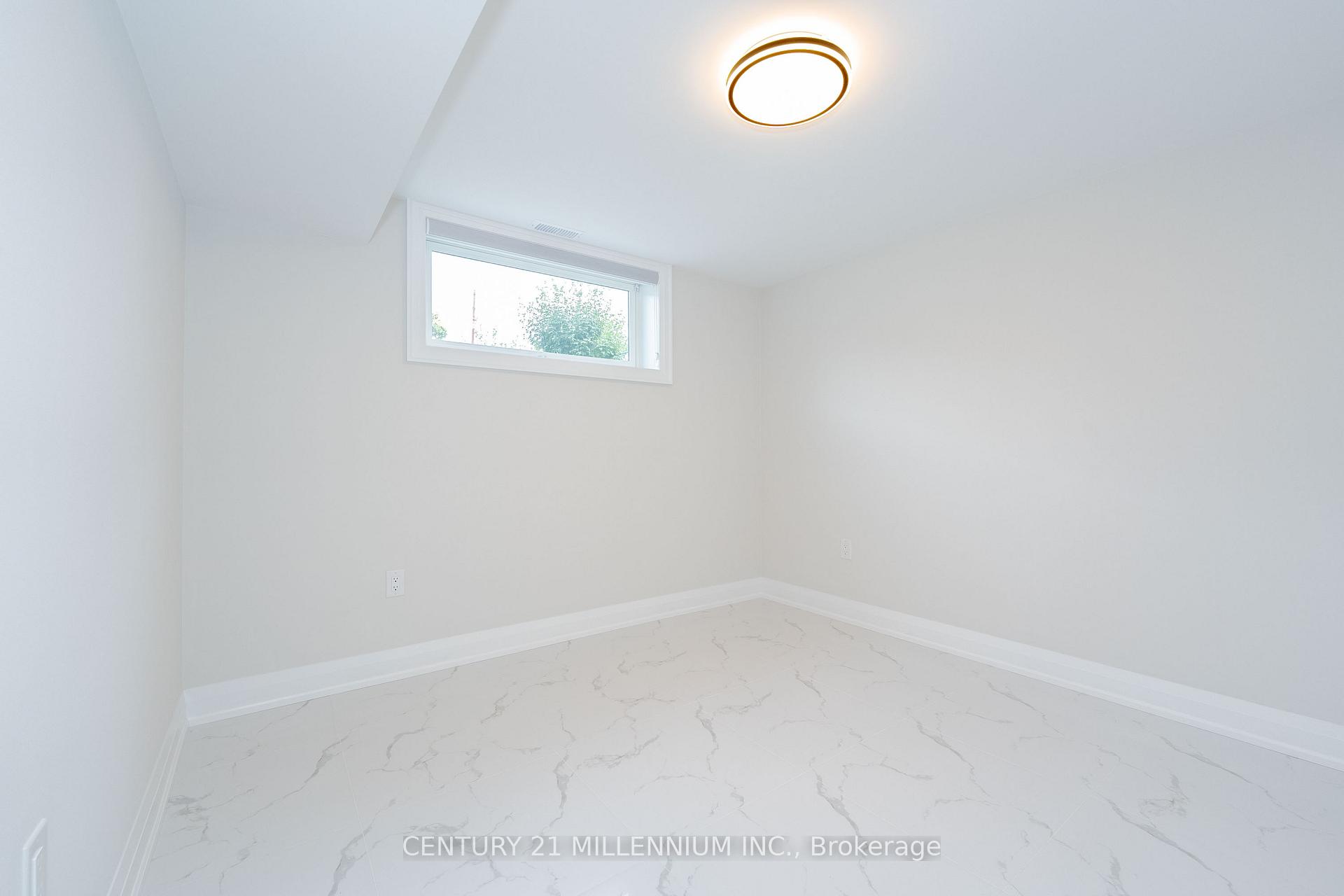 Photo 14 of Unit C, 31 Mariposa Avenue, Toronto, Rockcliffe-Smythe — HOMEH