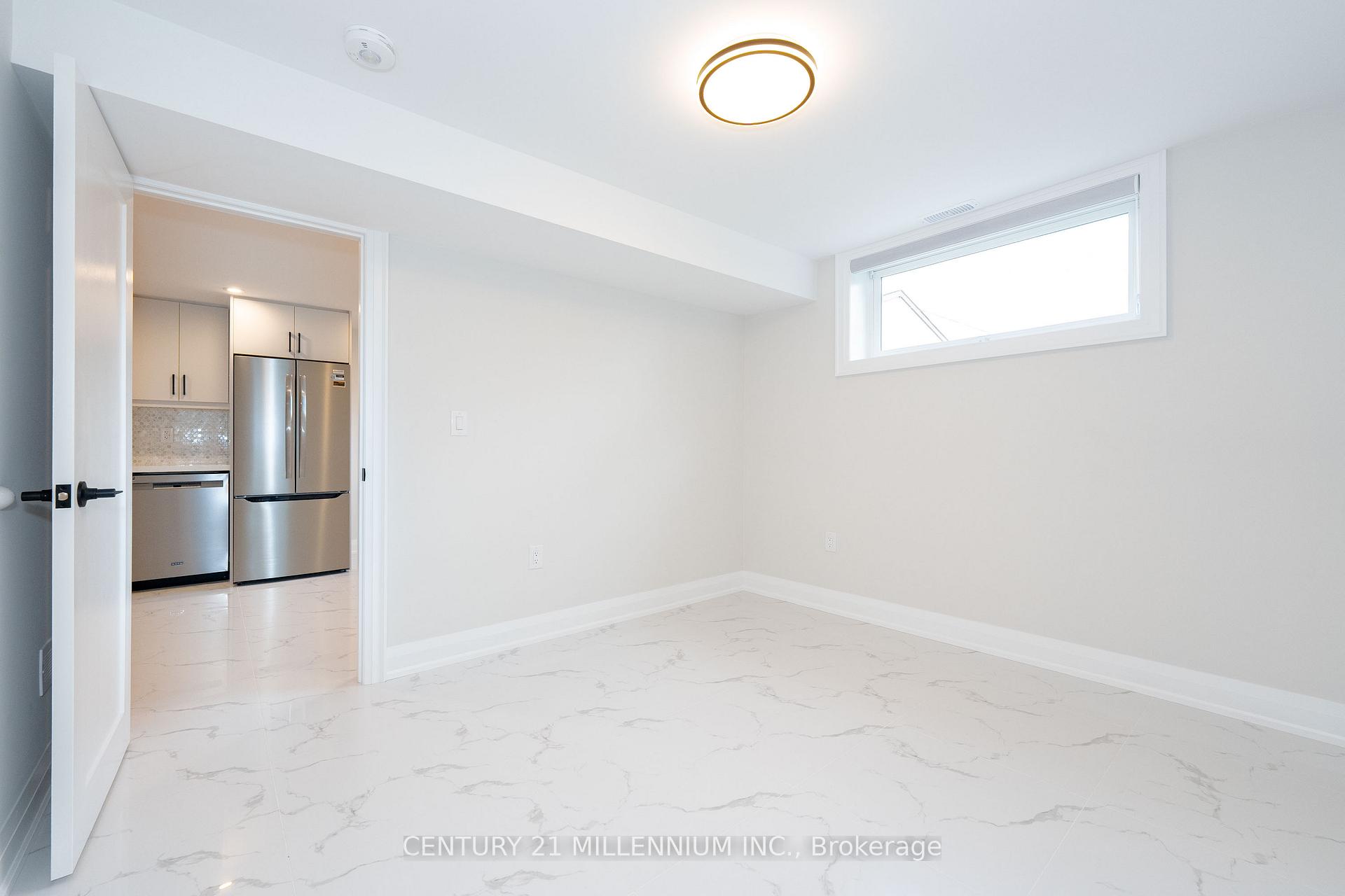 Photo 15 of Unit C, 31 Mariposa Avenue, Toronto, Rockcliffe-Smythe — HOMEH