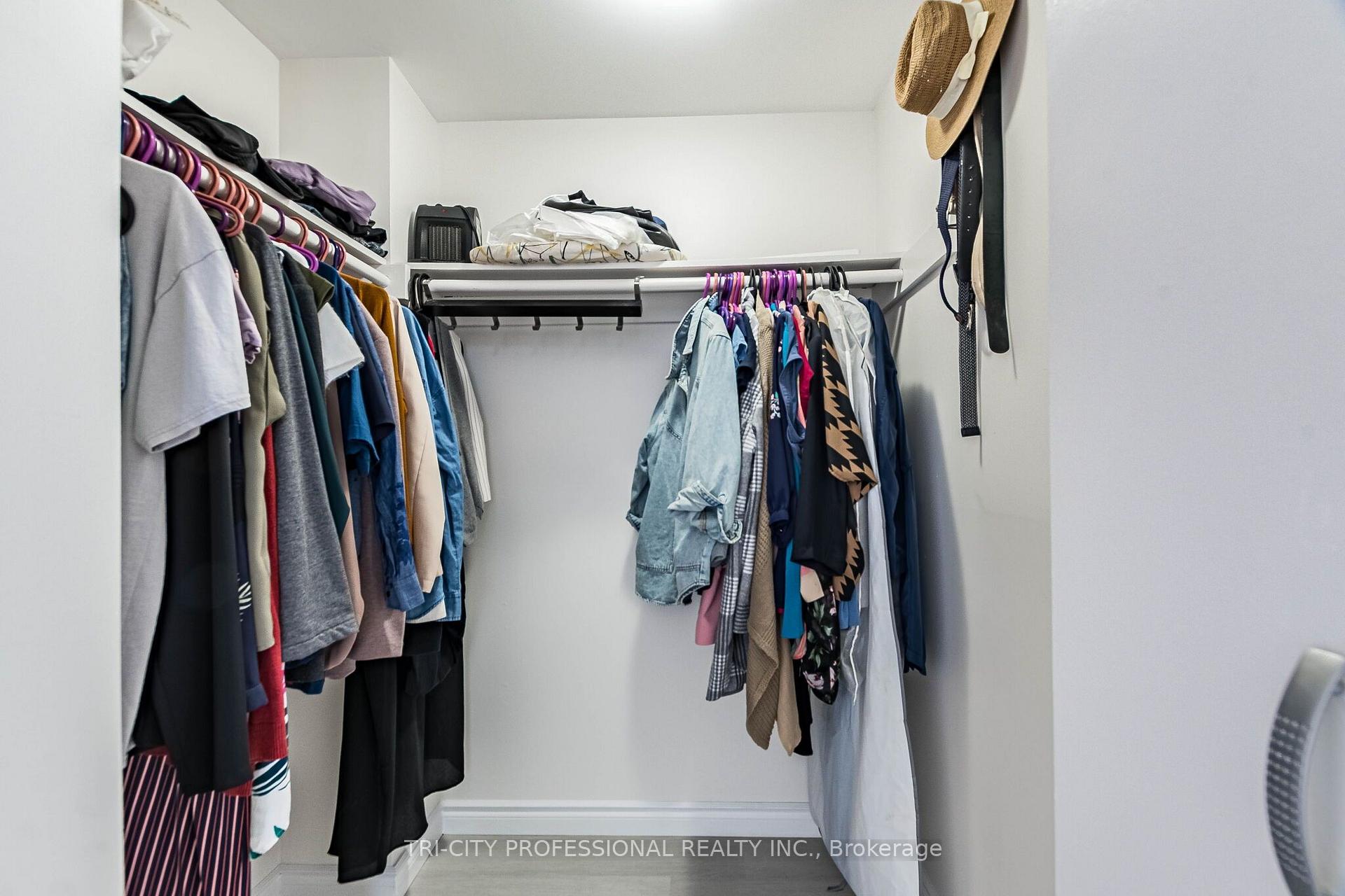 Photo 26 of 25 Craigleigh Crescent, Brampton, Avondale — HOMEH