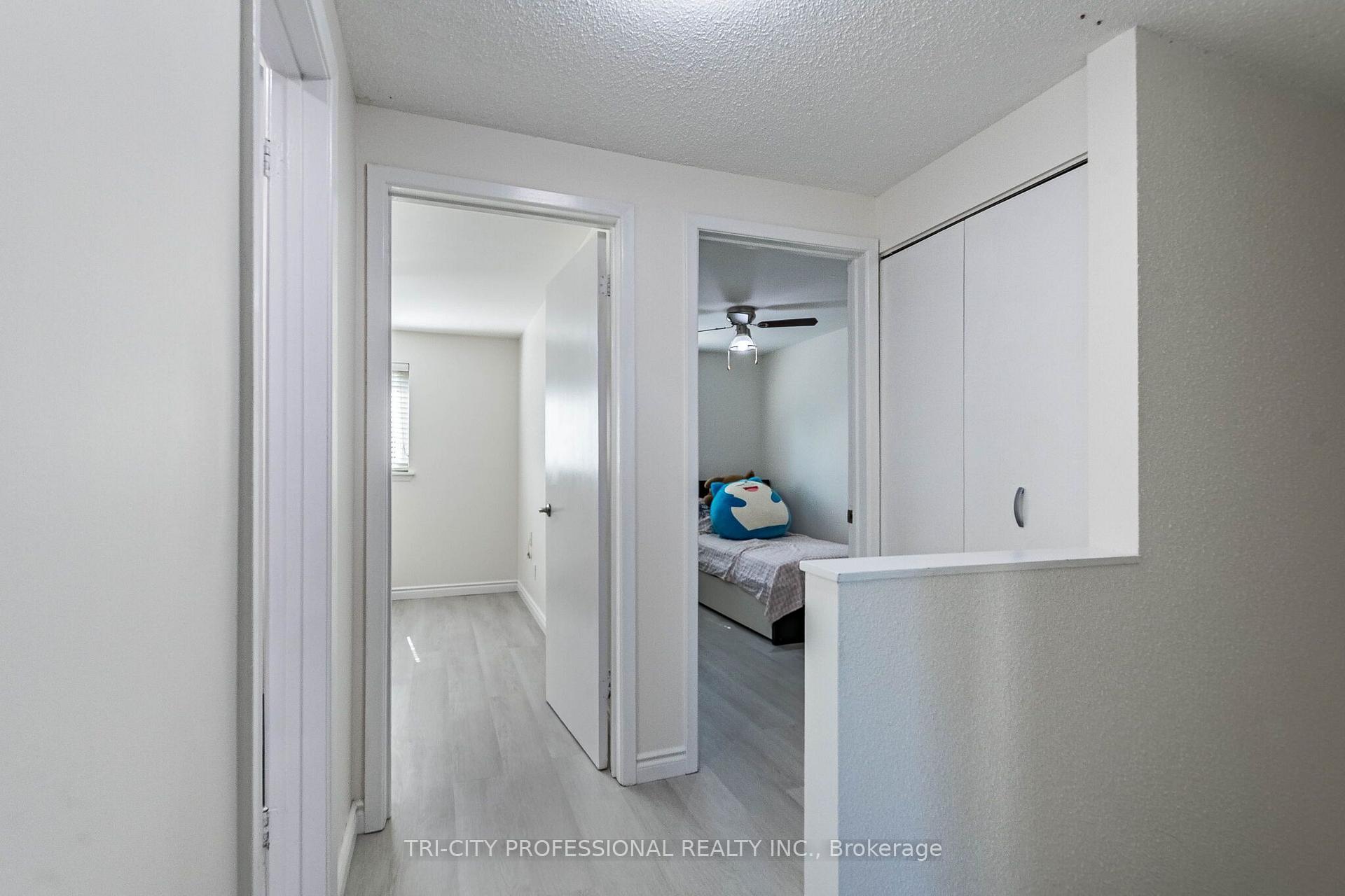Photo 33 of 25 Craigleigh Crescent, Brampton, Avondale — HOMEH