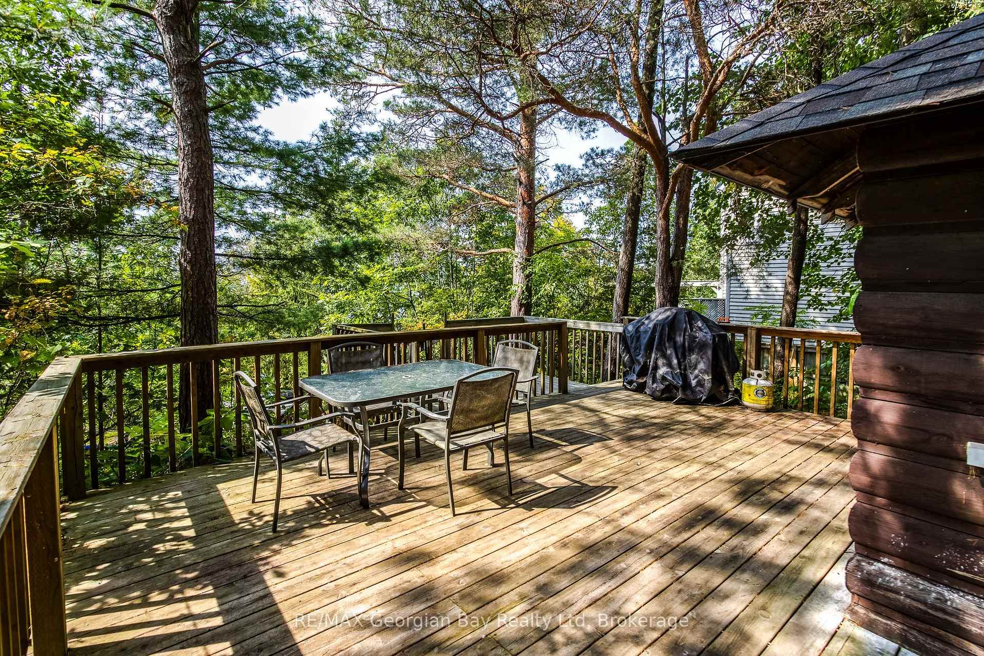 Photo of 68 Tiny Beaches Road S