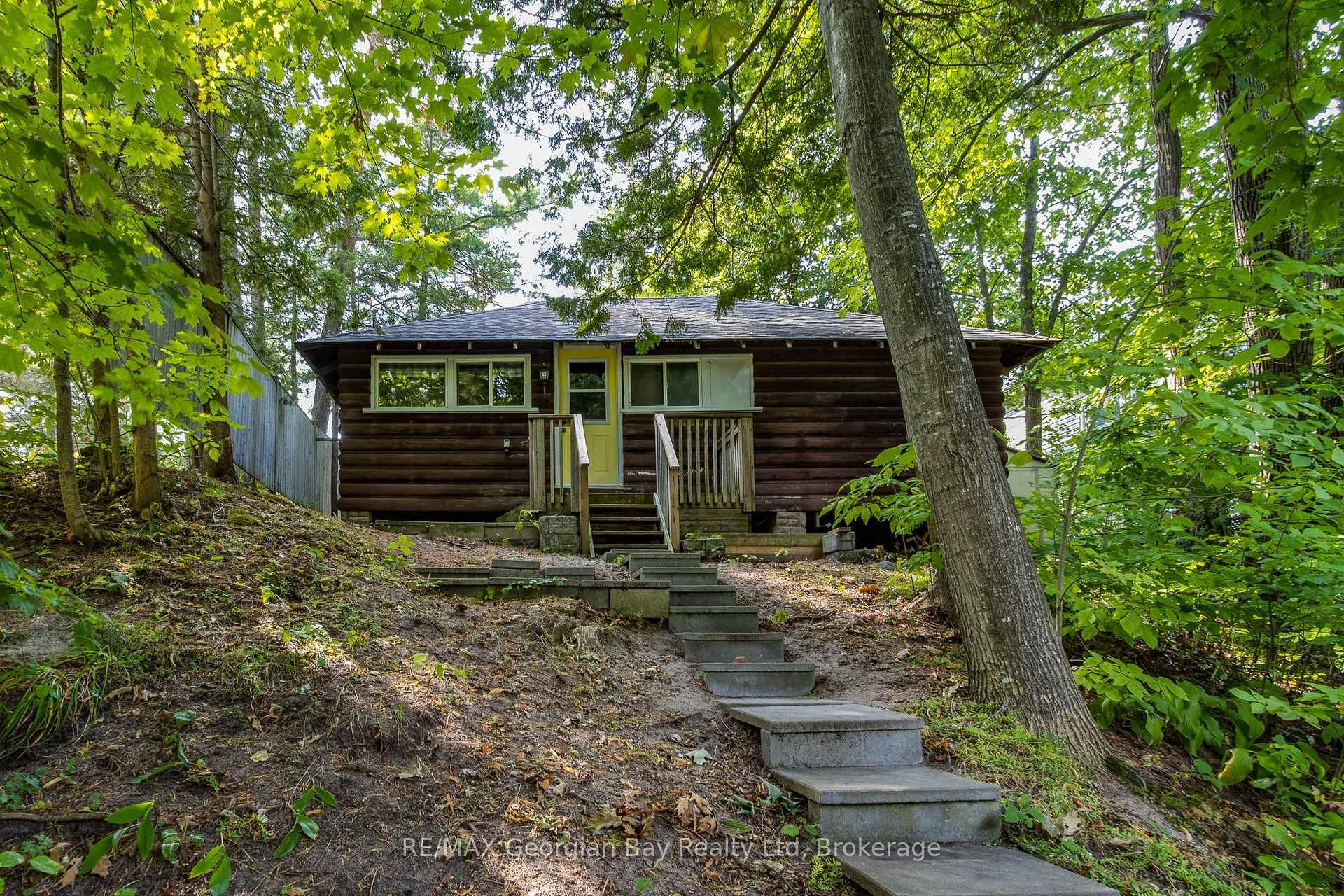 Photo 4 of 68 Tiny Beaches Road S, Tiny, Rural Tiny — HOMEH