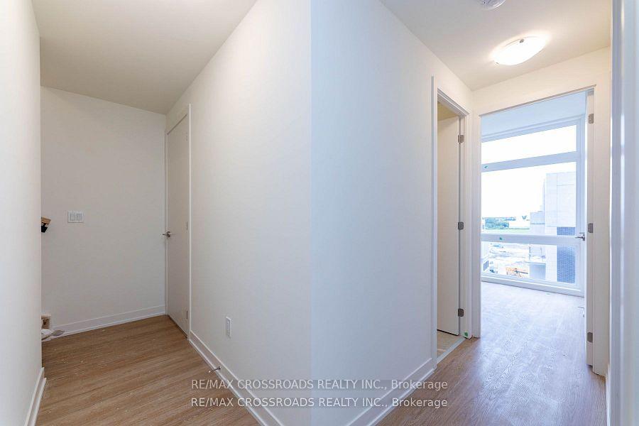 Photo 10 of Unit 1212, 10 David Eyer Road E, Richmond Hill, Rural Richmond Hill — HOMEH