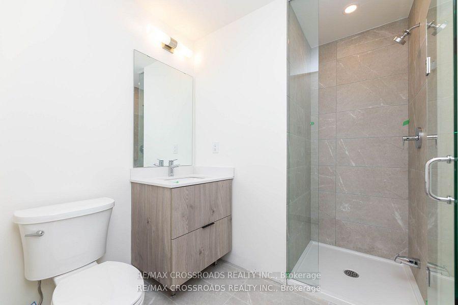 Photo 13 of Unit 1212, 10 David Eyer Road E, Richmond Hill, Rural Richmond Hill — HOMEH