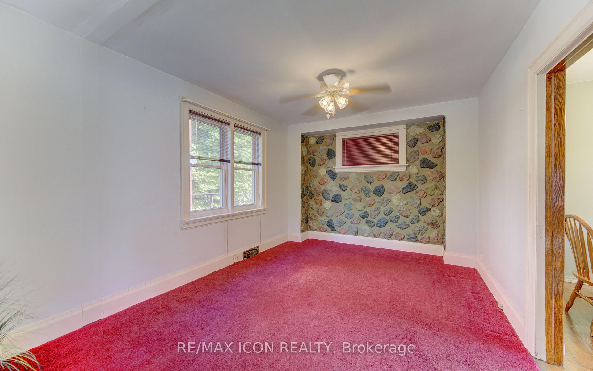 Photo 17 of 224 Weber Street E, Kitchener, King East — HOMEH