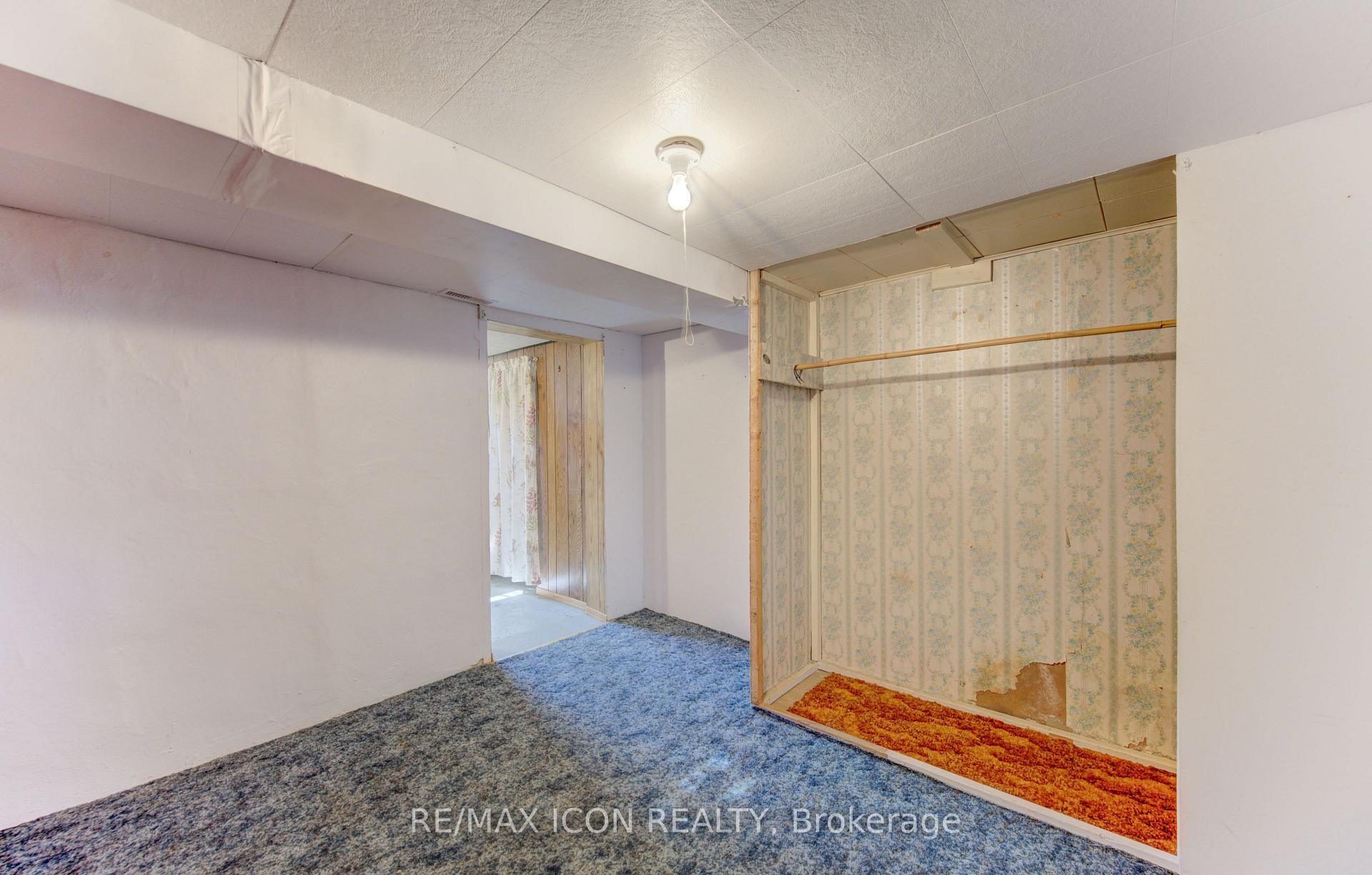 Photo 42 of 224 Weber Street E, Kitchener, King East — HOMEH