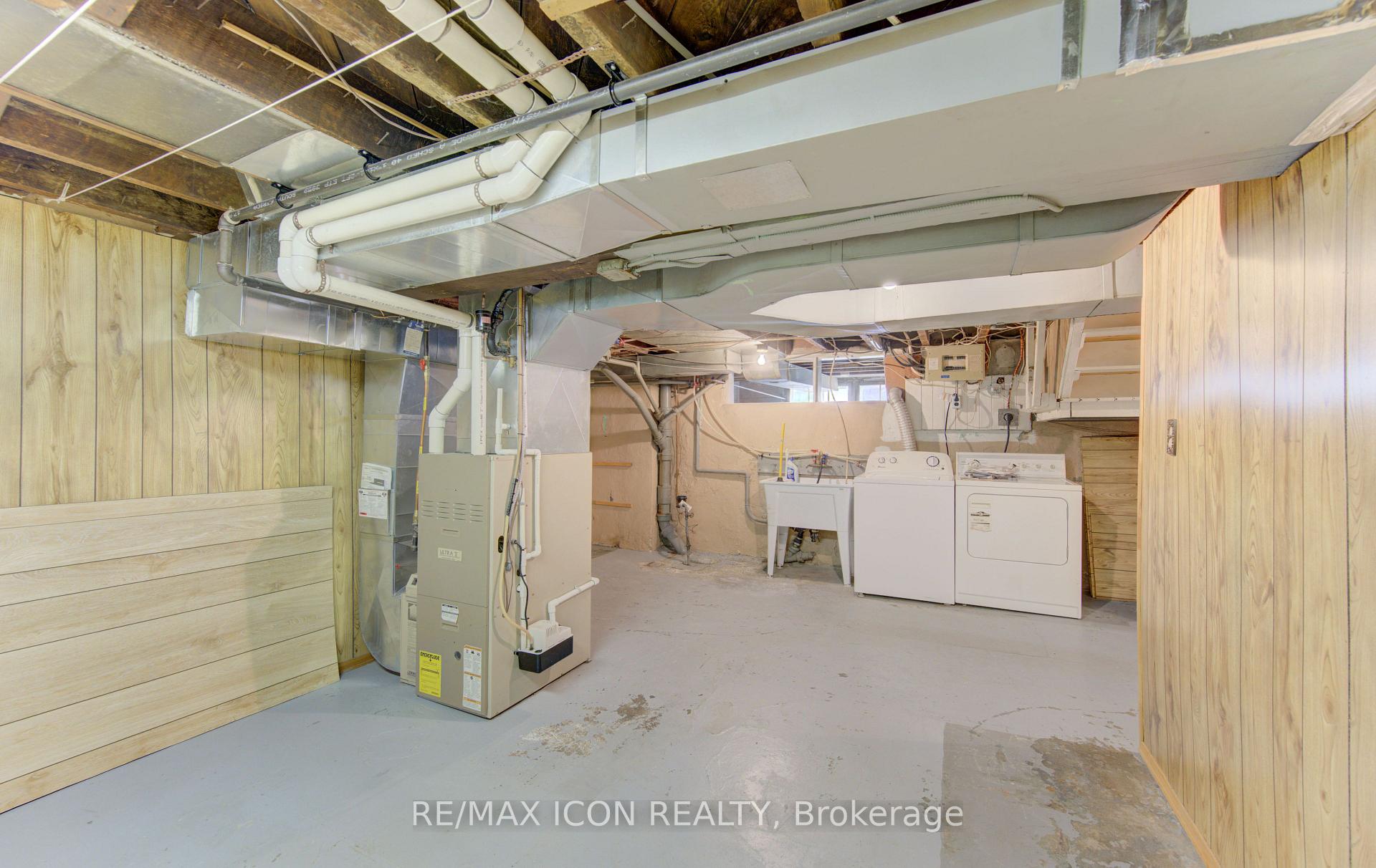 Photo 45 of 224 Weber Street E, Kitchener, King East — HOMEH