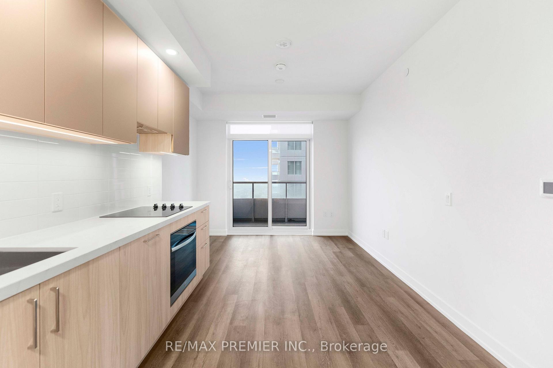 Photo 3 of Unit 1306A, 5 Meadowdale Road, Vaughan, Vaughan Corporate Centre — HOMEH