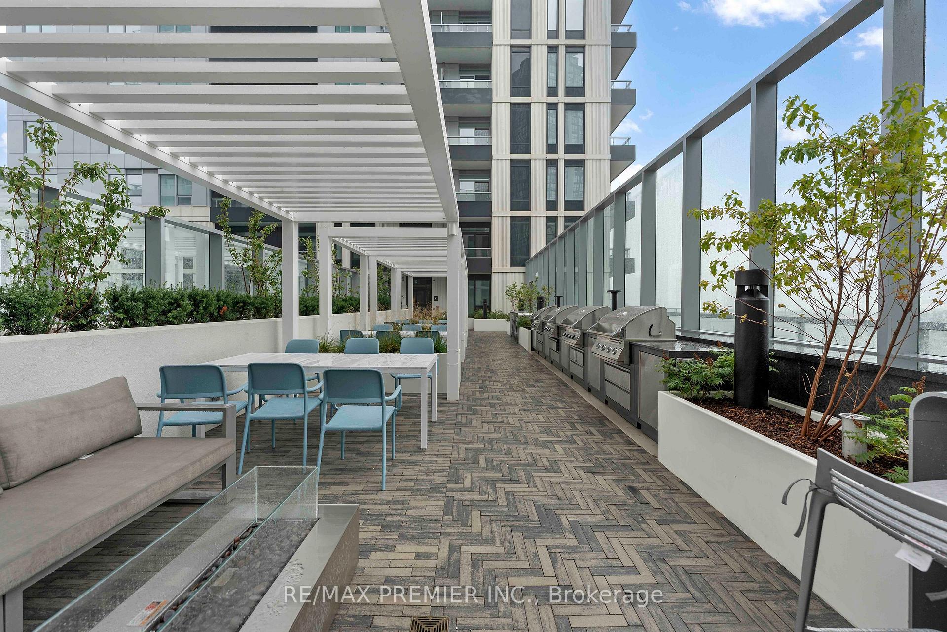 Photo 12 of Unit 1306A, 5 Meadowdale Road, Vaughan, Vaughan Corporate Centre — HOMEH
