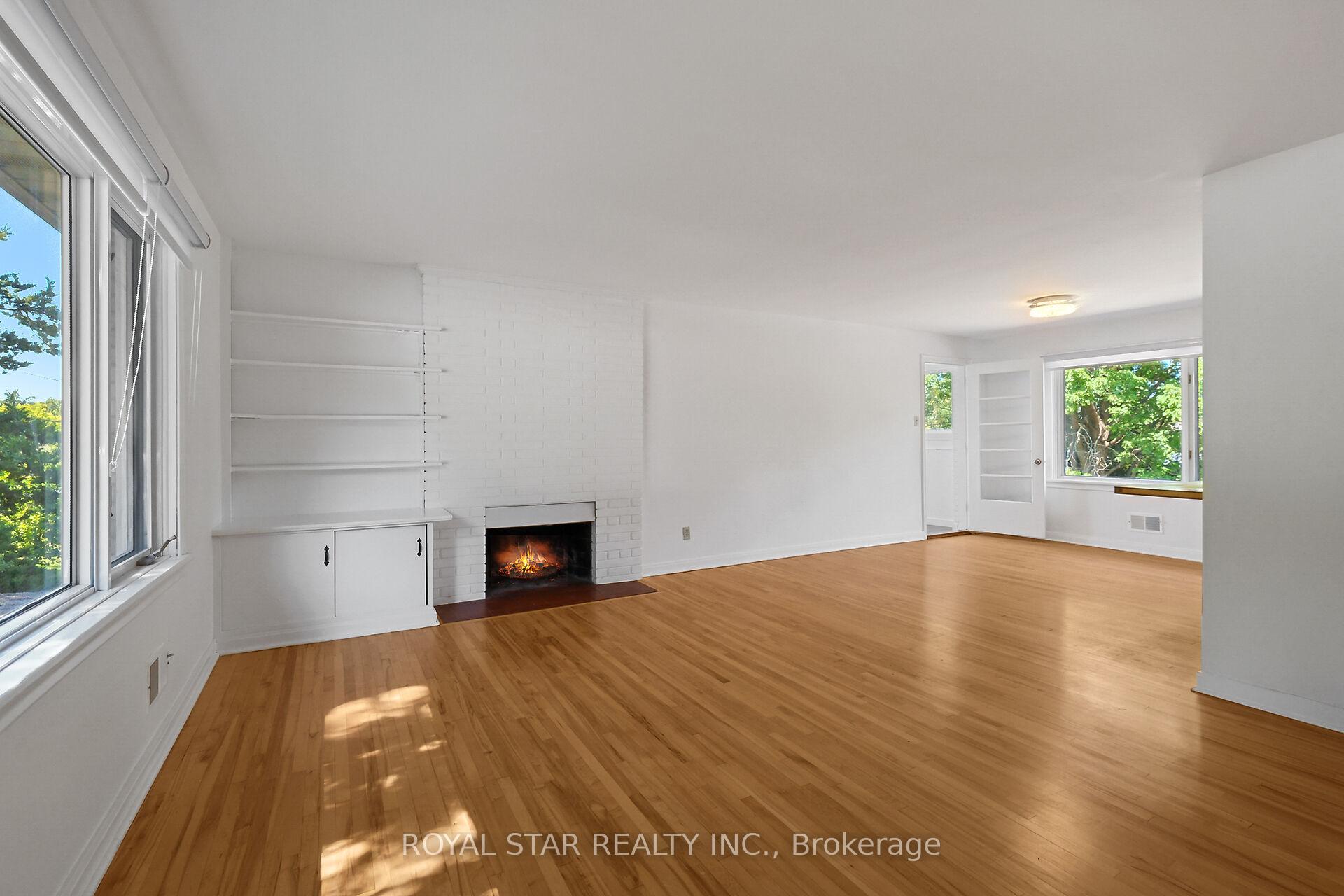 Photo 8 of 10 Delong Drive, Ottawa, Beacon Hill North — HOMEH