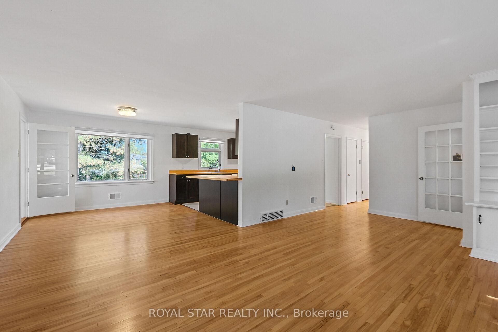 Photo 10 of 10 Delong Drive, Ottawa, Beacon Hill North — HOMEH