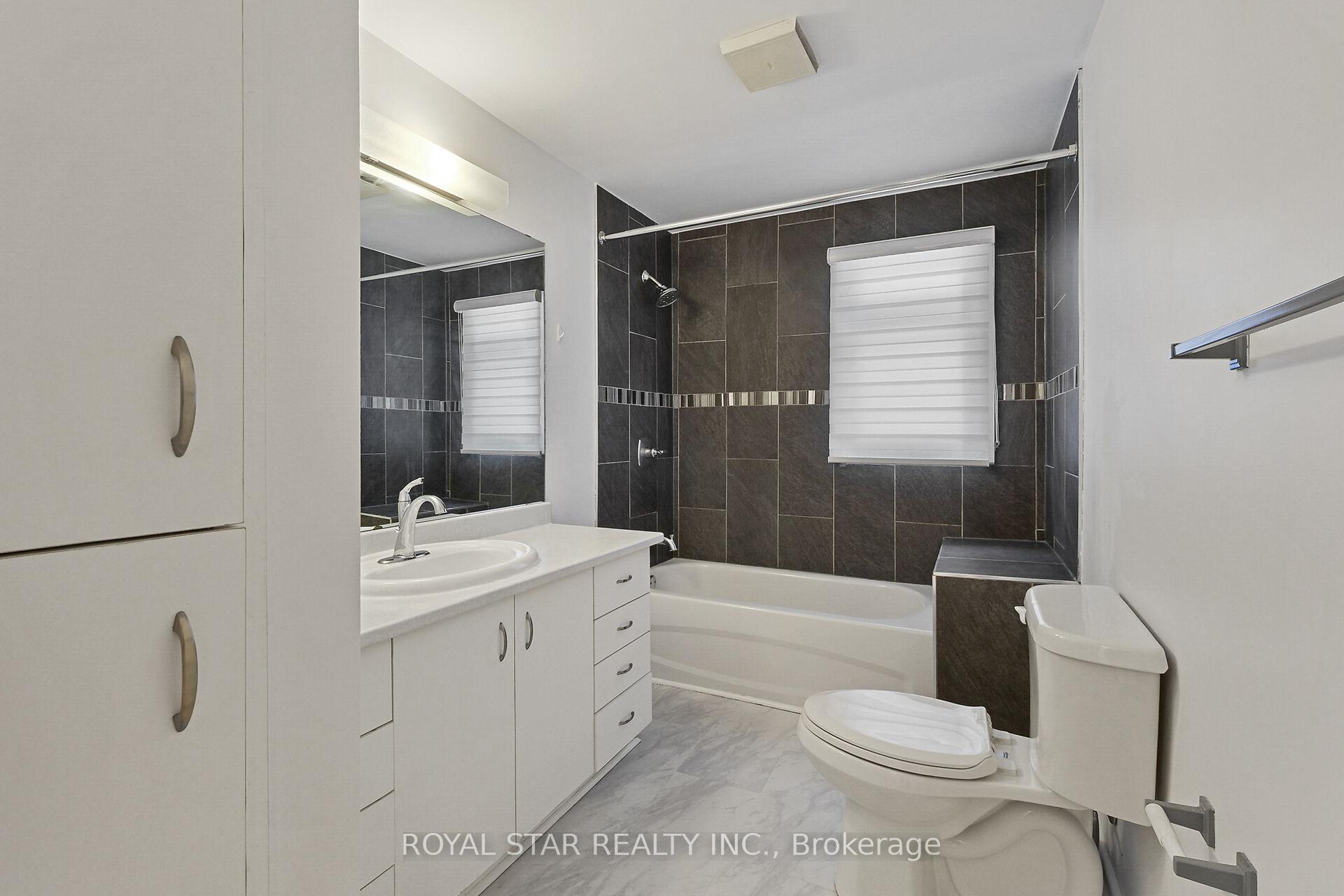 Photo 32 of 10 Delong Drive, Ottawa, Beacon Hill North — HOMEH