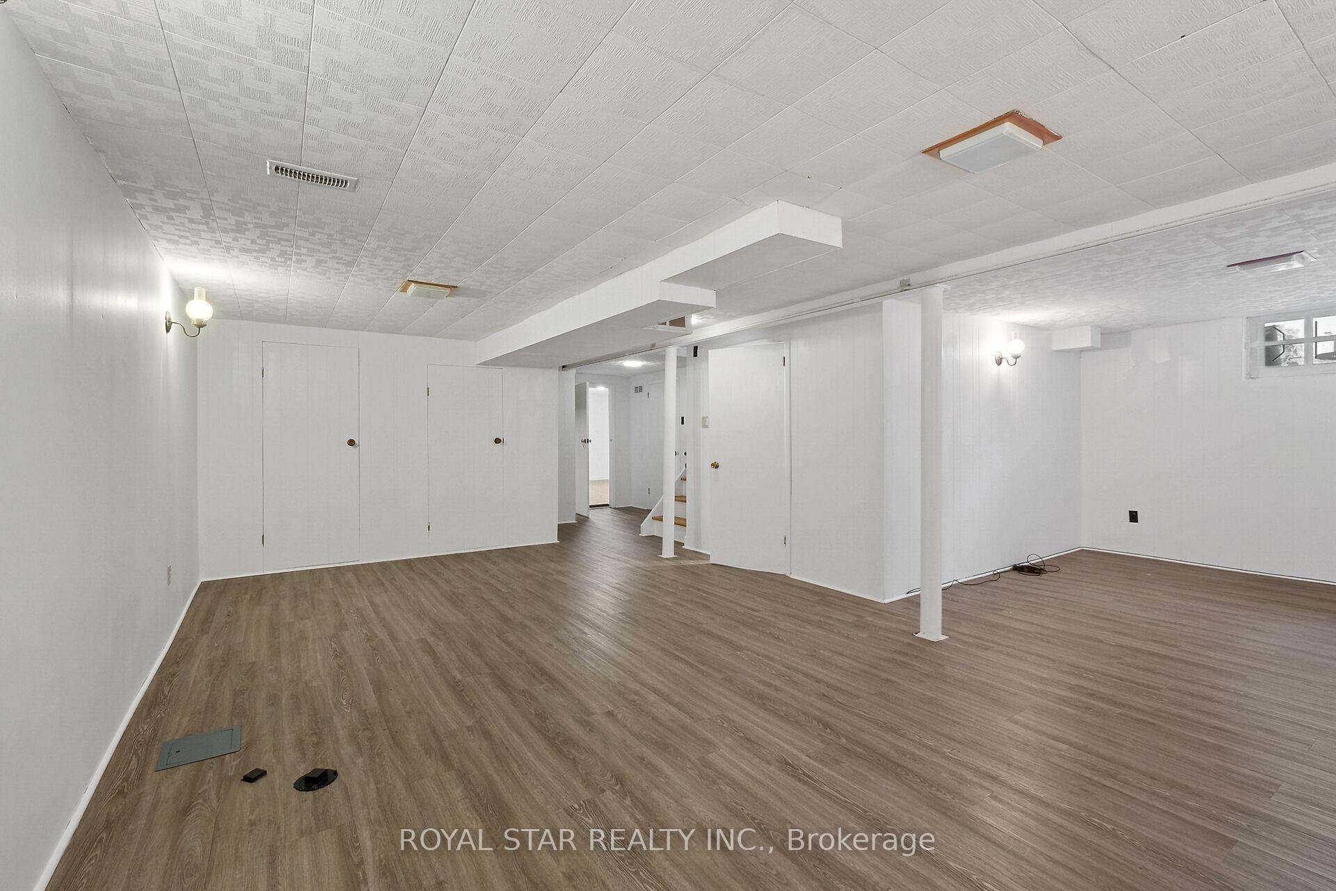 Photo 34 of 10 Delong Drive, Ottawa, Beacon Hill North — HOMEH